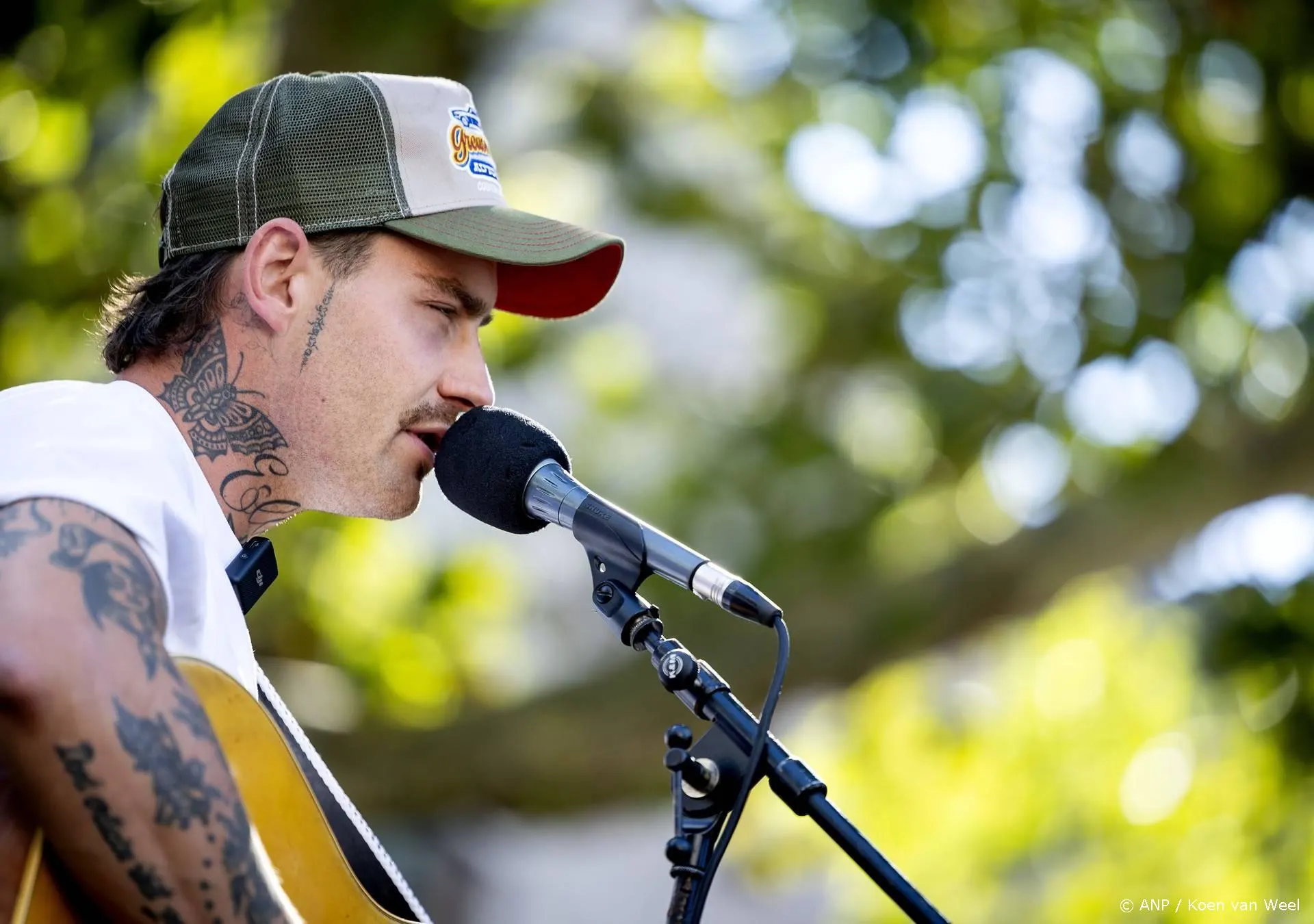 Fikse domper voor Douwe Bob: 'Niet zo grappig'