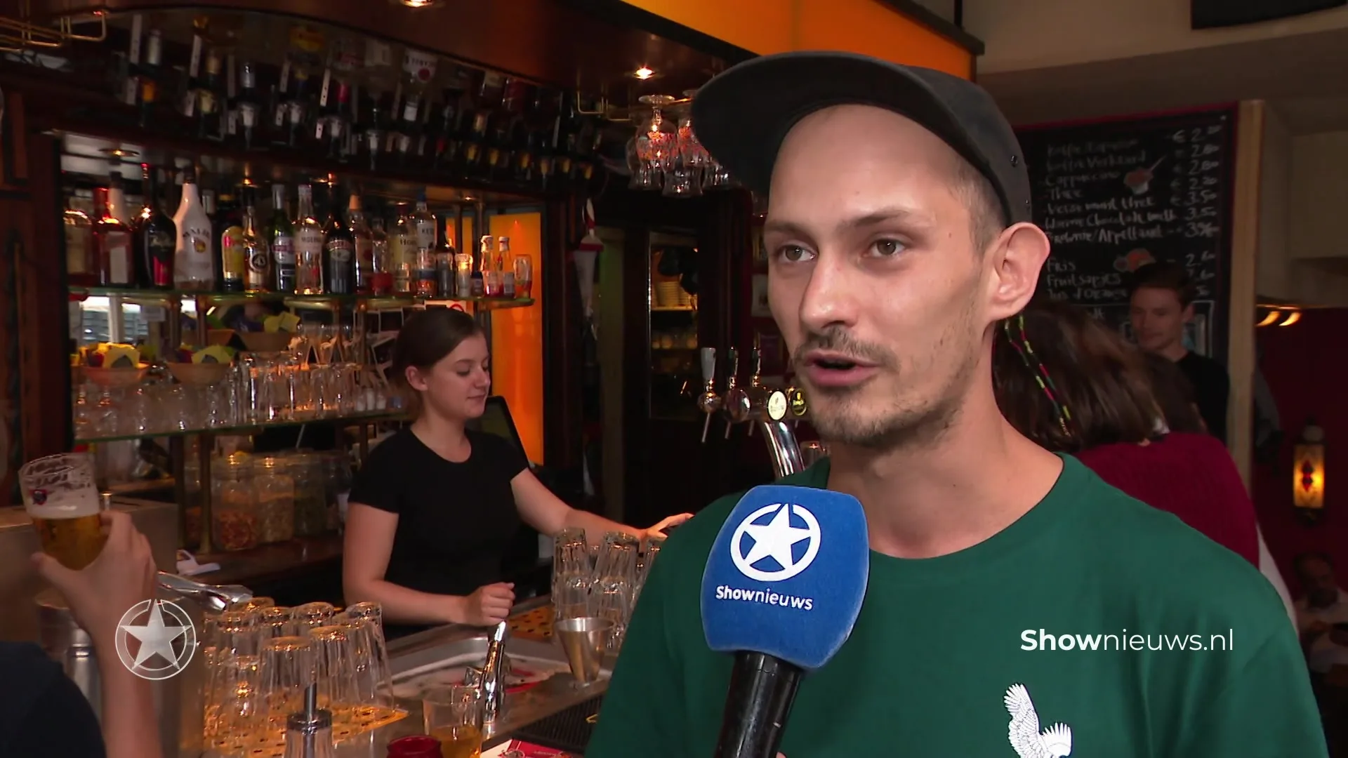 Shawn Mendes viert verjaardag in Amsterdam