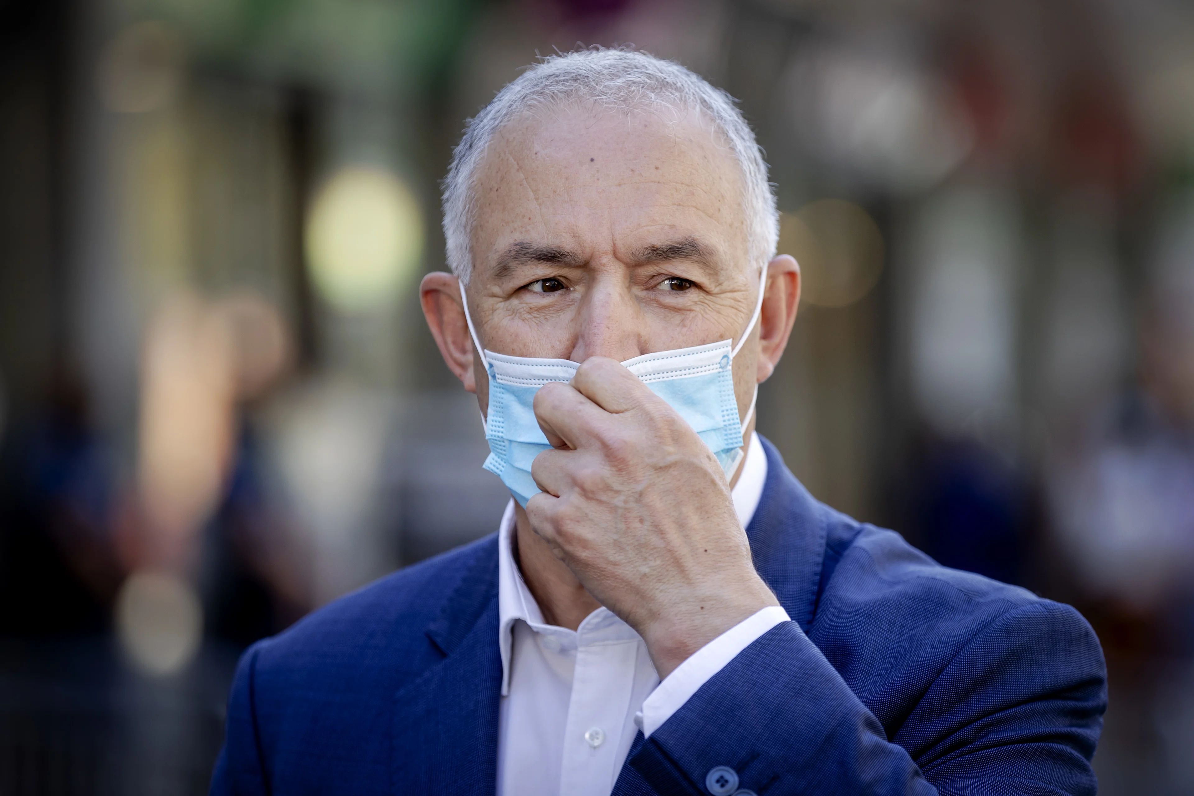 Rotterdamse burgemeester Aboutaleb heeft corona