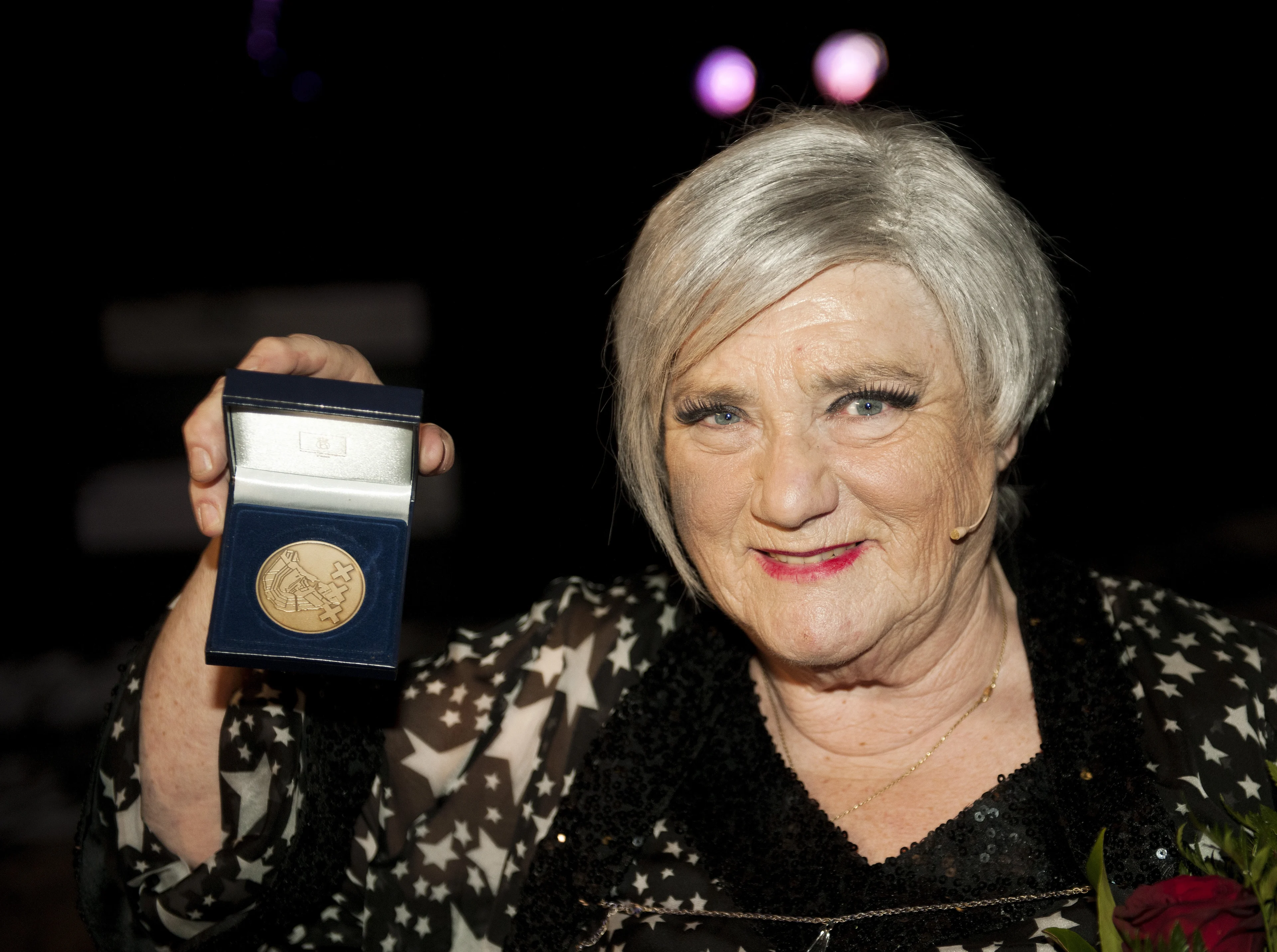 Zo gaat het nu met Flodder-ster Nelly Frijda