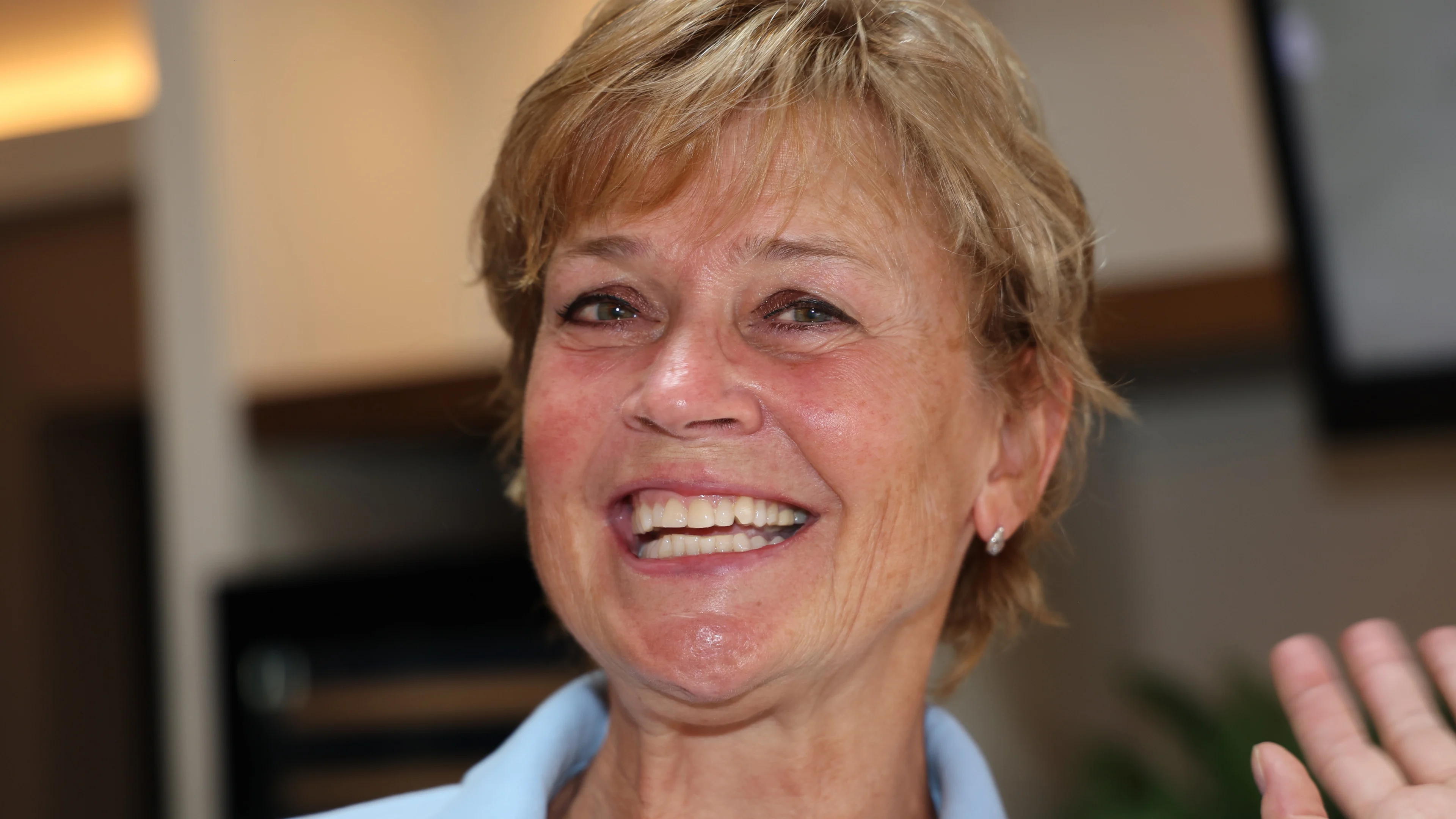 Olga Commandeur laat van zich horen: 'Uit het oog, uit het hart'