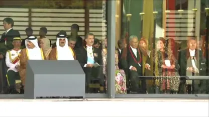 Stralend koningspaar bij inhuldiging nieuwe Japanse keizer