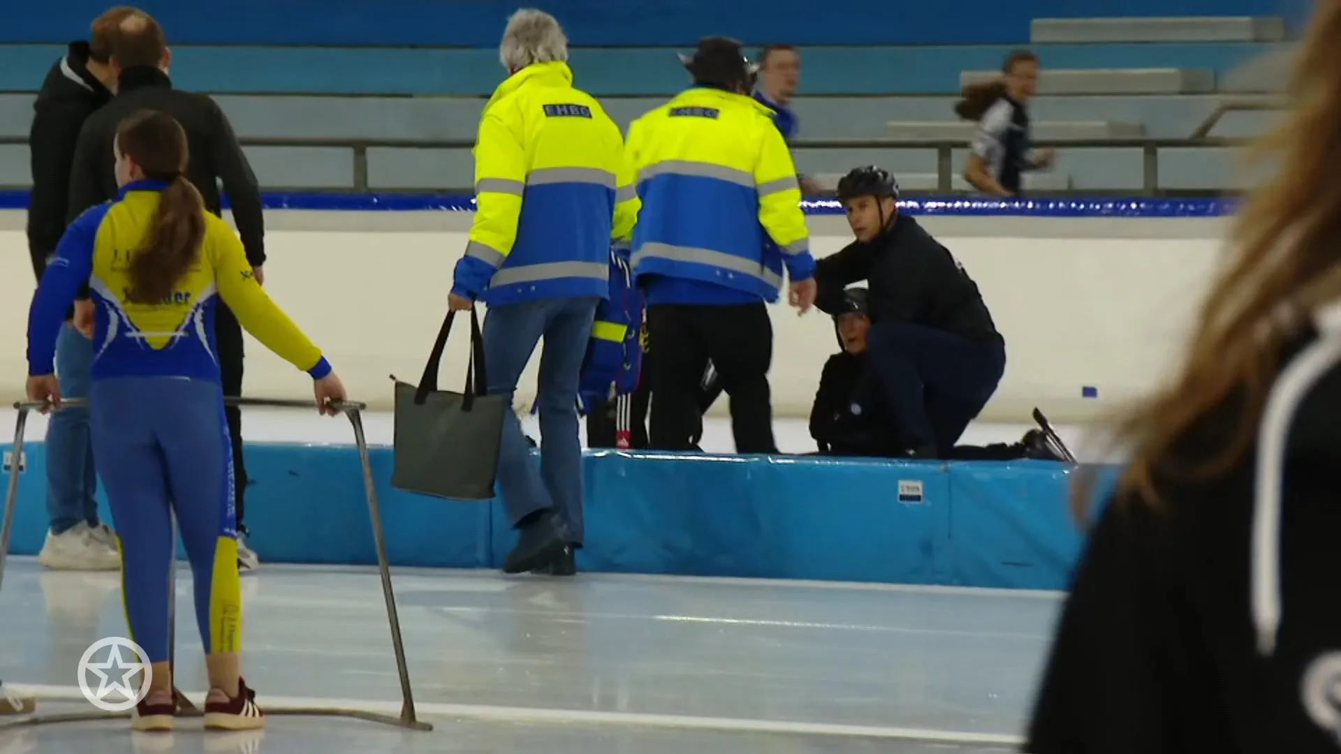 Prinses Margriet naar ziekenhuis na val op ijs
