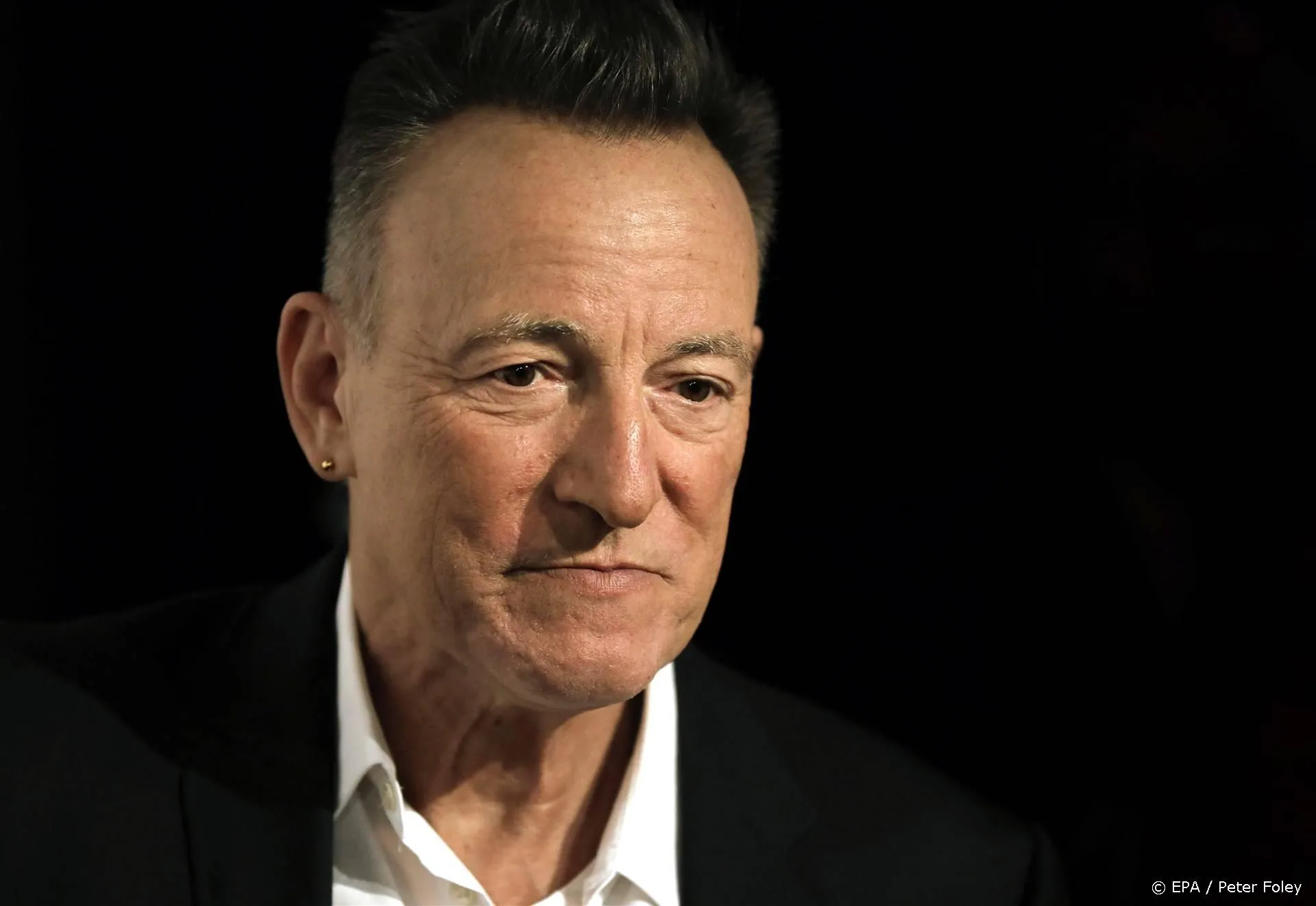 ZIEN: Bruce Springsteen gespot op de Amsterdamse grachten 