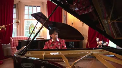 Wibi Soerjadi viert verjaardag met bijzonder gezelschap