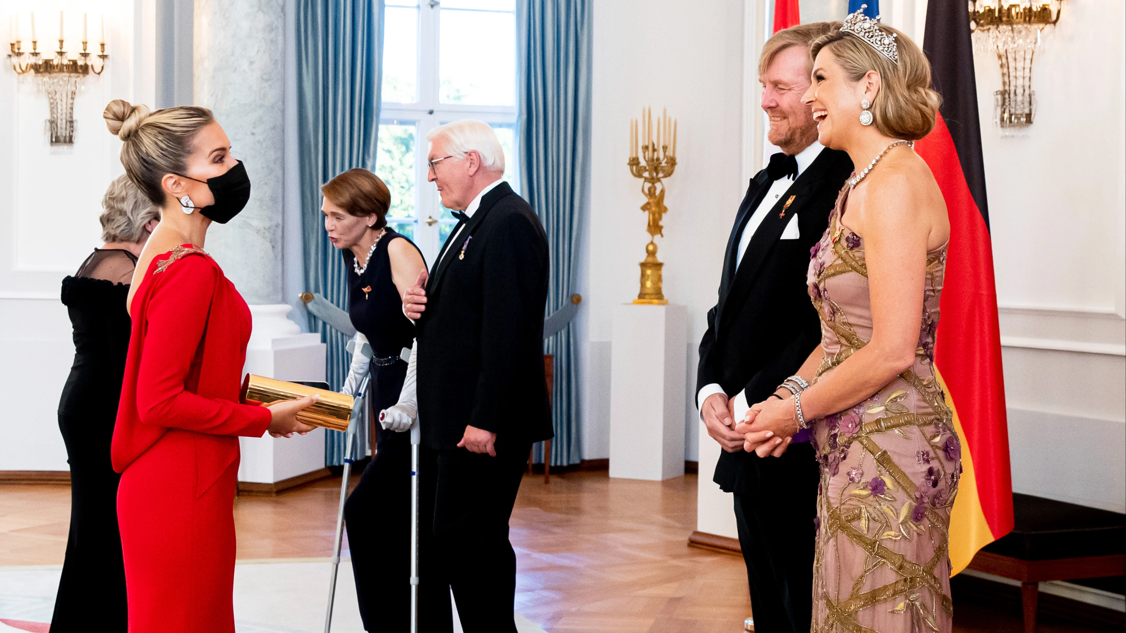 Sylvie Meis schittert bij Duits staatsbanket koningspaar