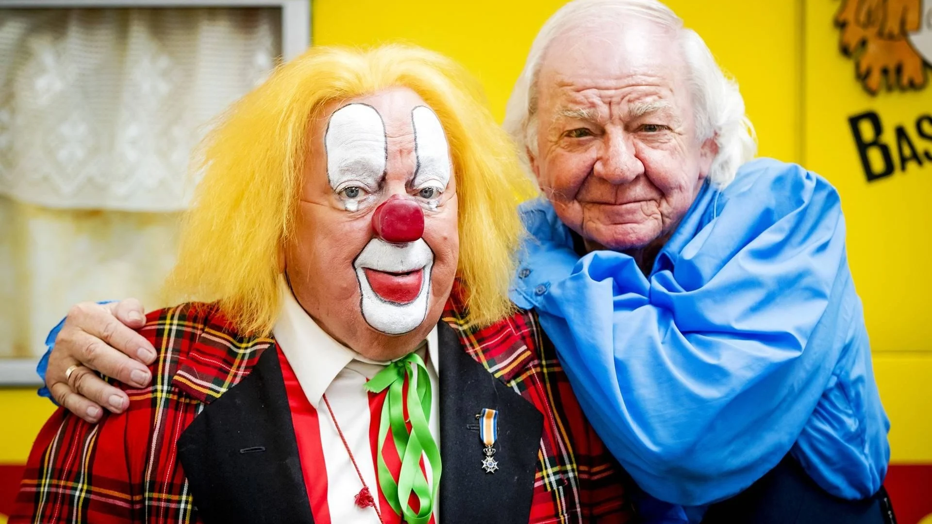 Uniek eerbetoon aan Bassie en Adriaan