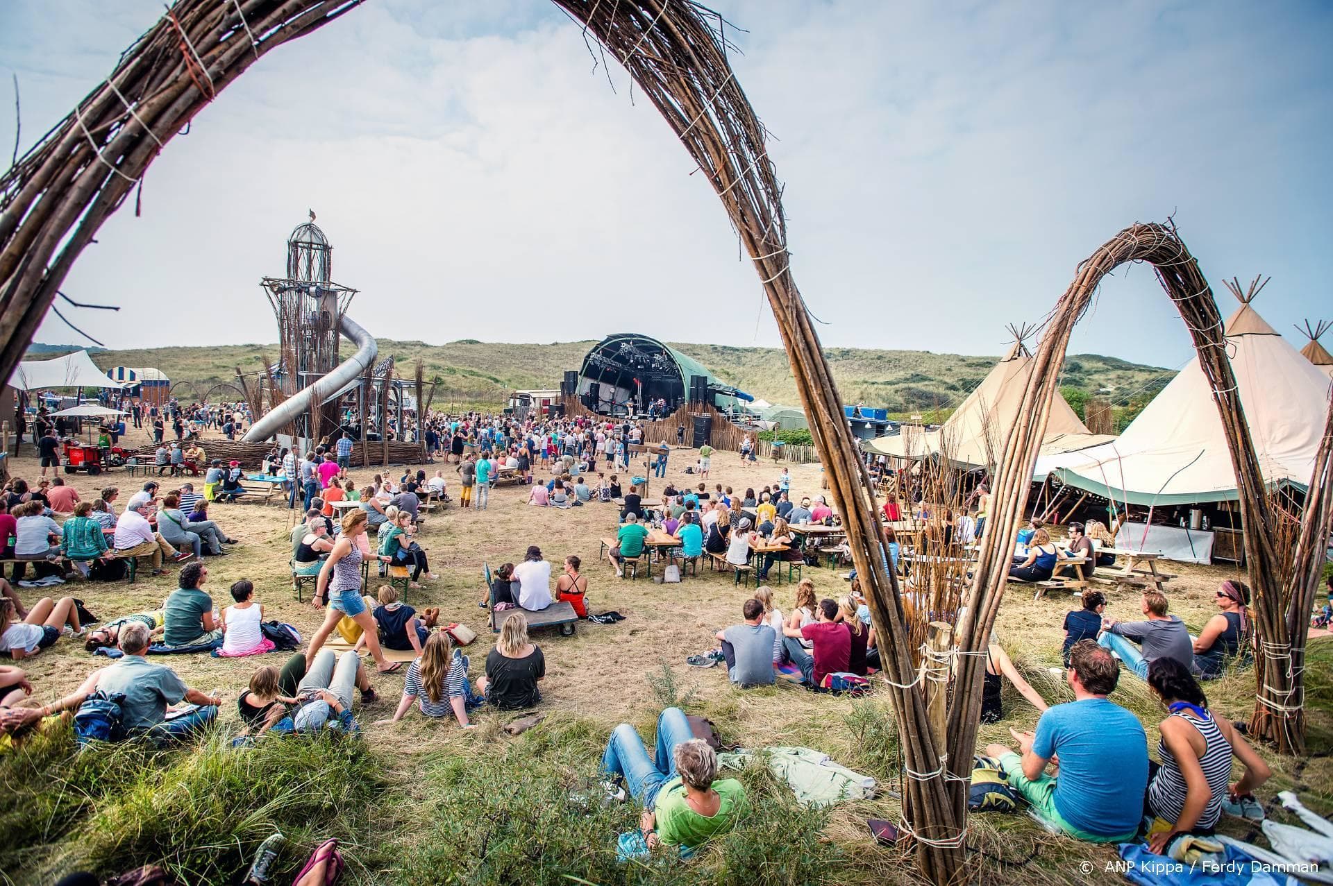 'Nog meer en blijvend geld naar podiumkunsten en -festivals'