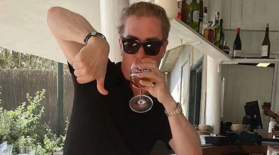 Rogier Smit beleeft rottijd op Ibiza: 'Slechtste vakantie ooit'