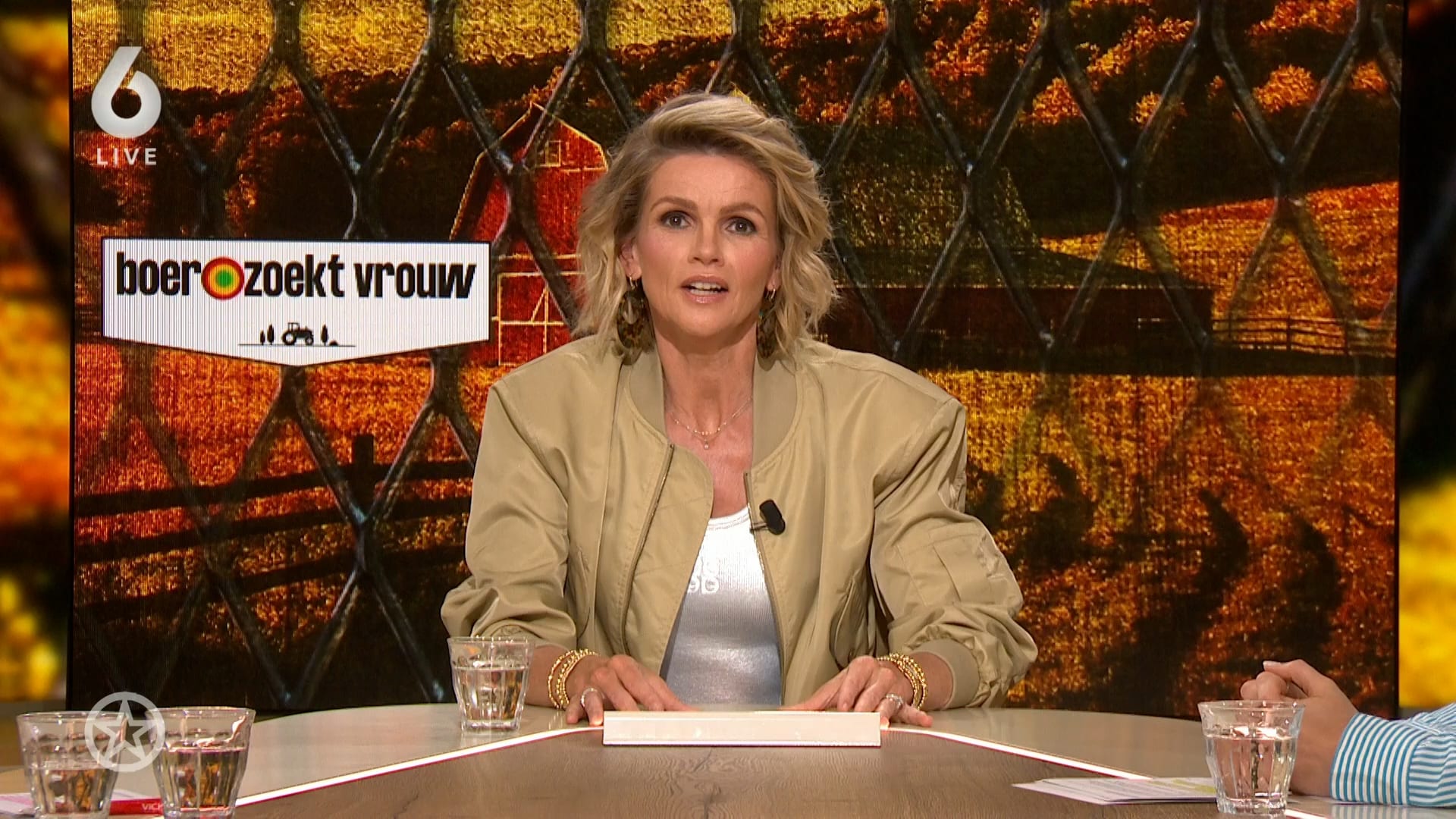 Wakker Dier boos op Boer zoek vrouw-boeren