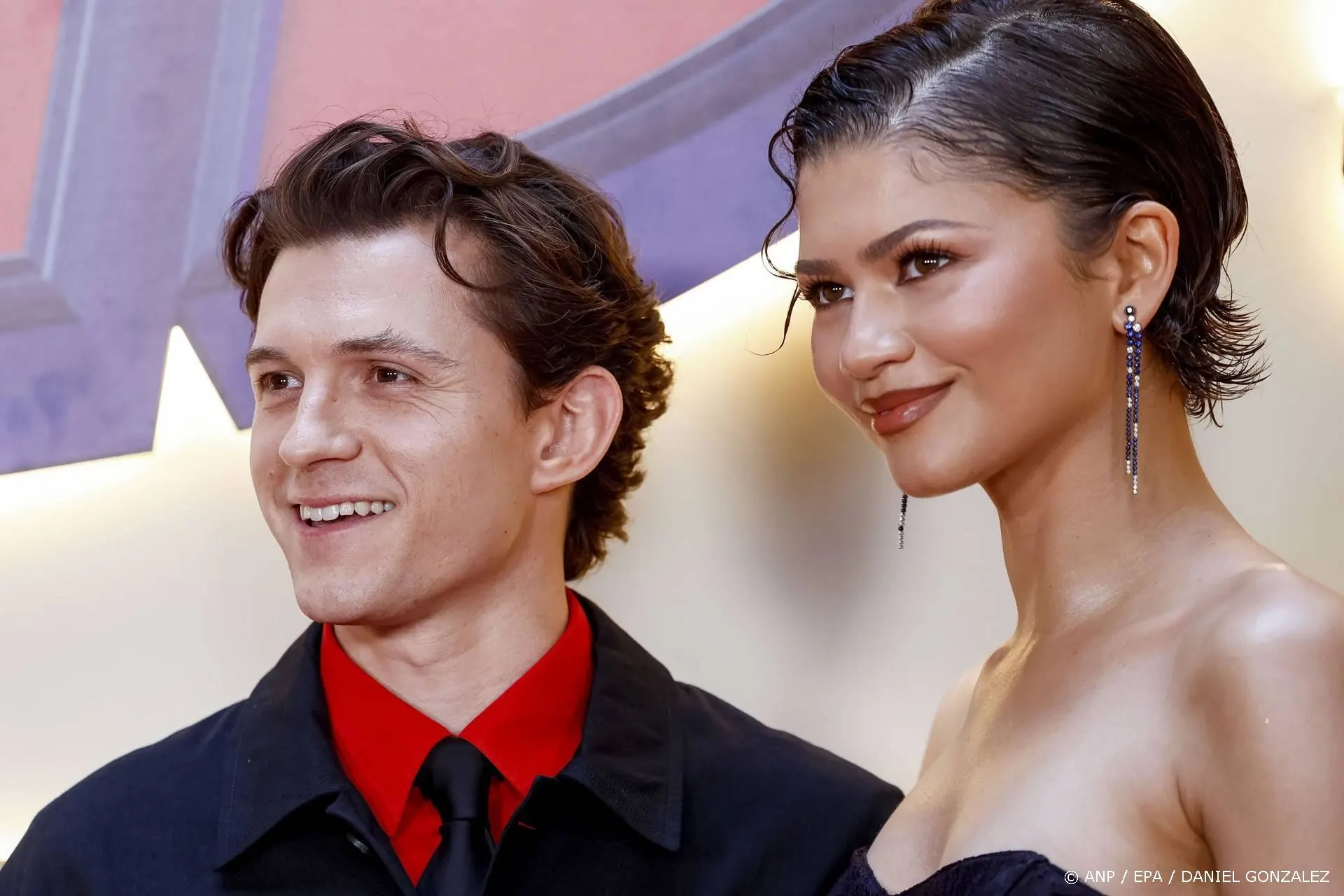 Zendaya en Tom Holland maken rode loper debuut na trouwgeruchten