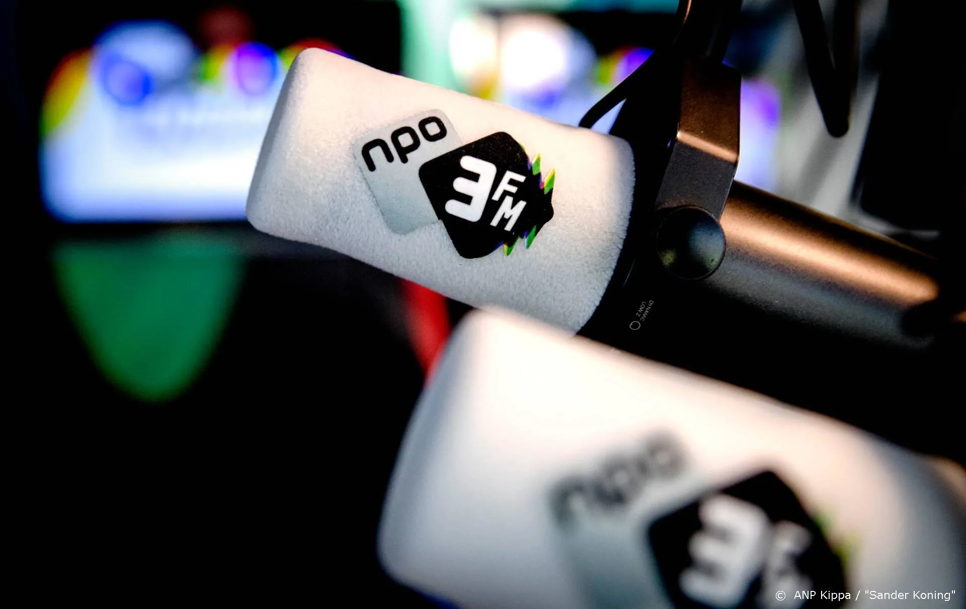 '3FM gooit roer opnieuw om'