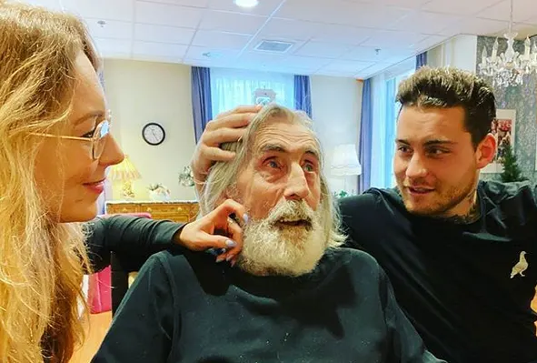 Vader Douwe Bob overleden