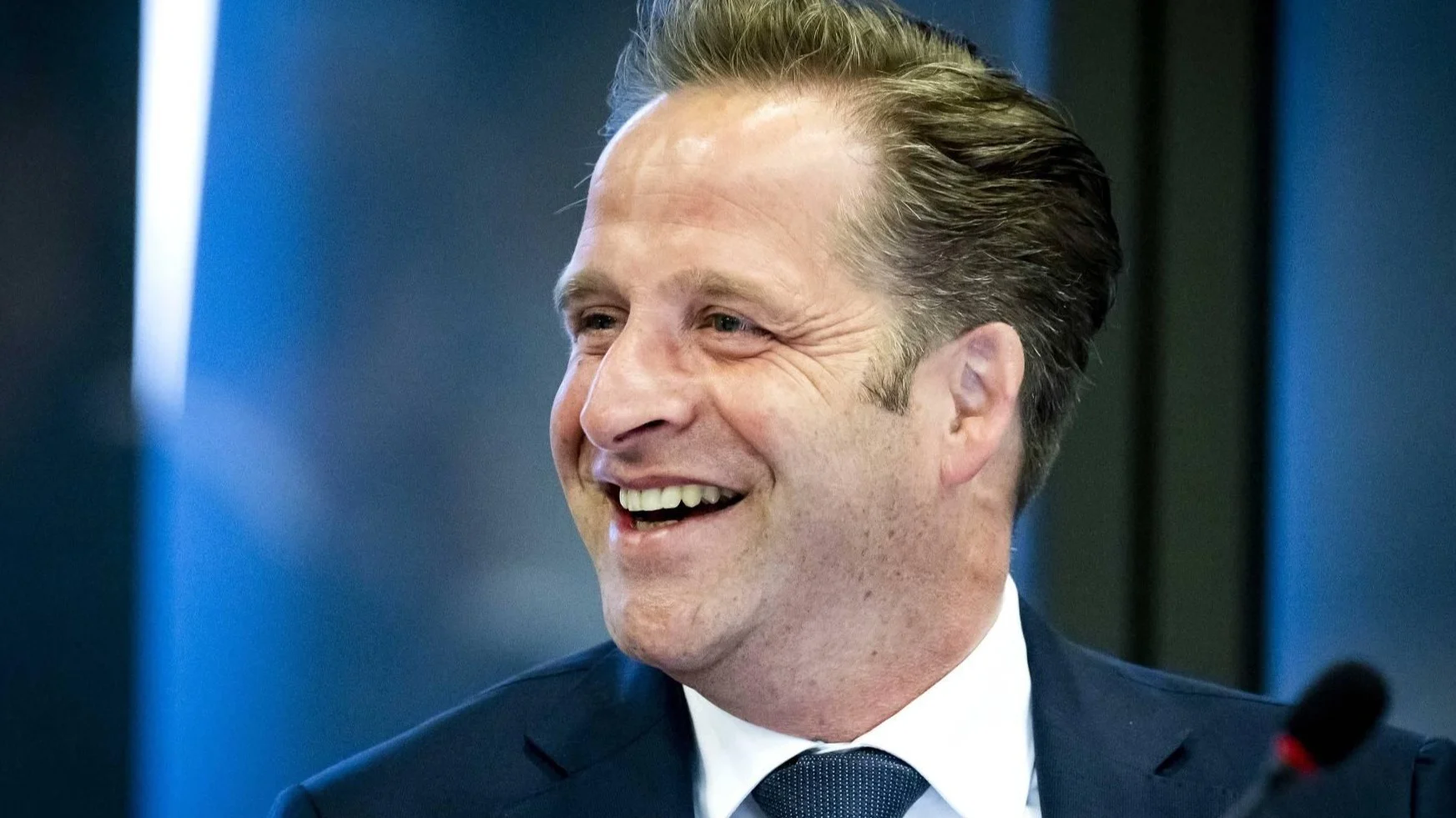 Dit vindt Hugo de Jonge van coronabubbel rond songfestival