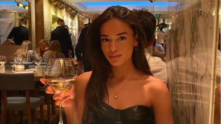 Love Island-Sunita openhartig over stoornis