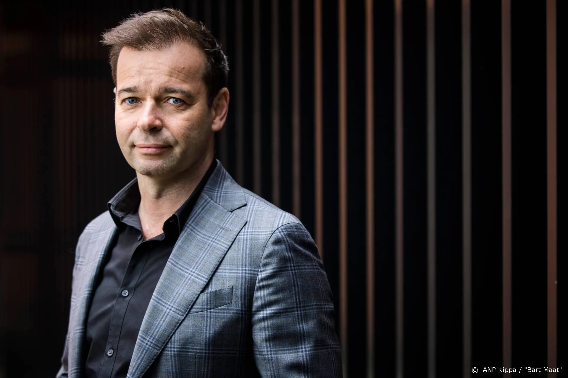 RTL gaat zendtijd aan kijkers geven