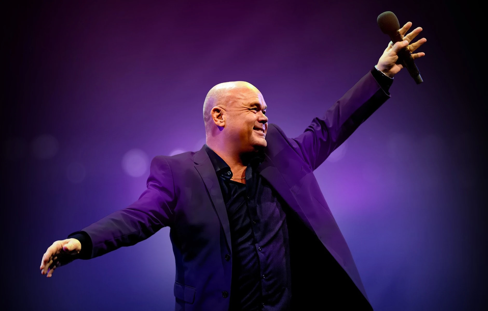 Paul de Leeuw pakt 65e verjaardag groots aan