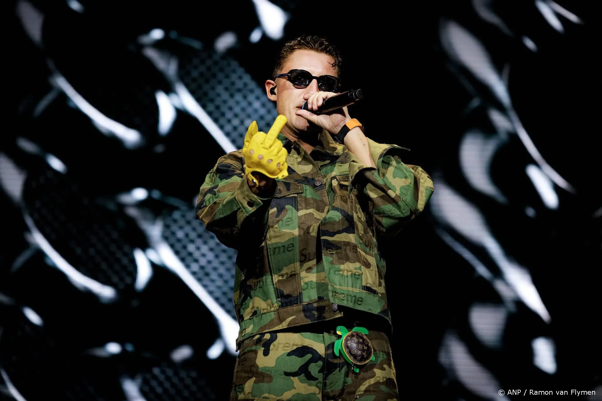 Lil Kleine verslaat déze wereldartiest in de  Album Top 100 