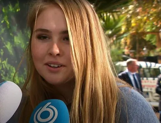 De 25 meest onvergetelijke momenten van de Oranjes: Sandra Schuurhof interviewt Amalia