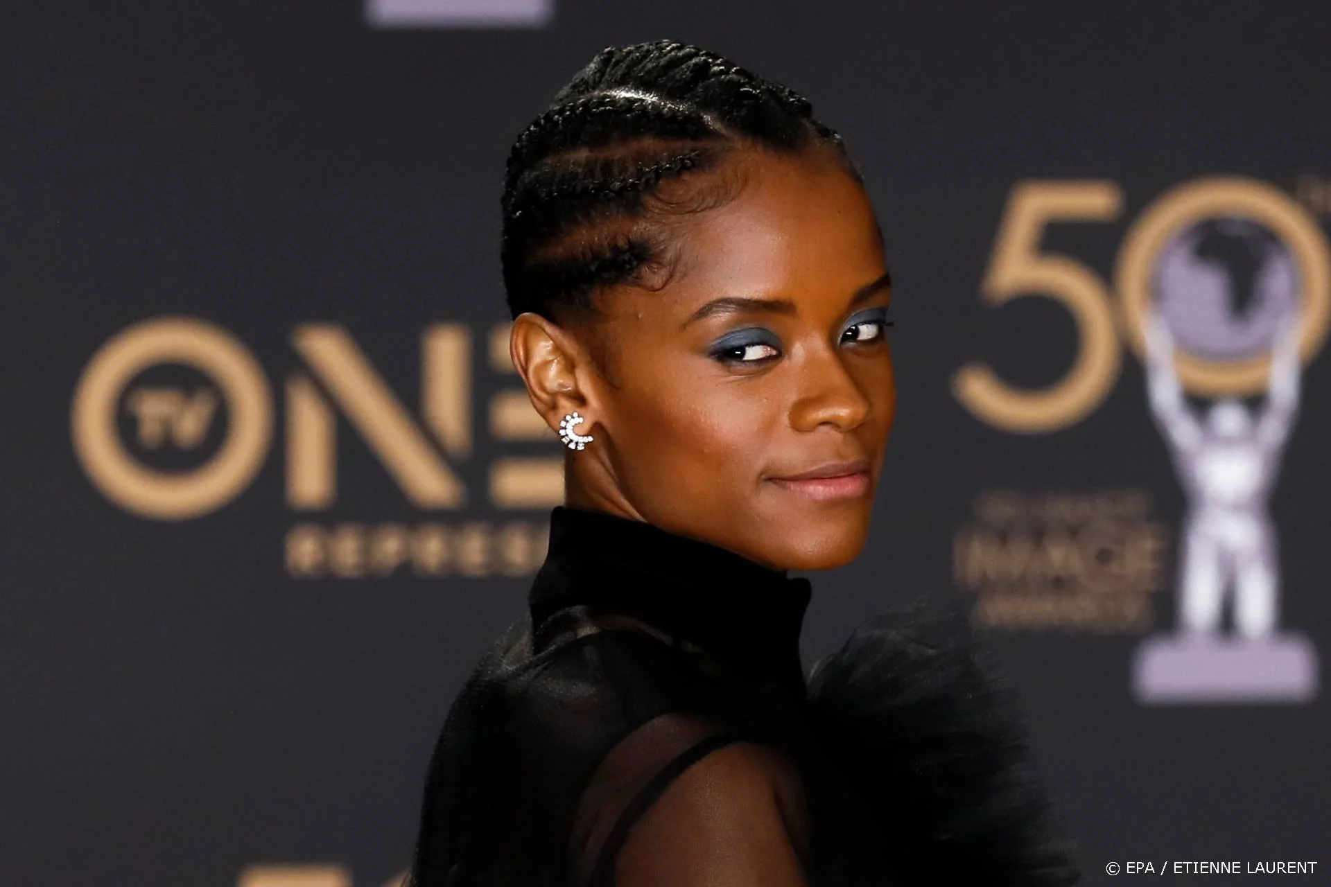 Letitia Wright verwijdert Twitter na ophef over antivax-video