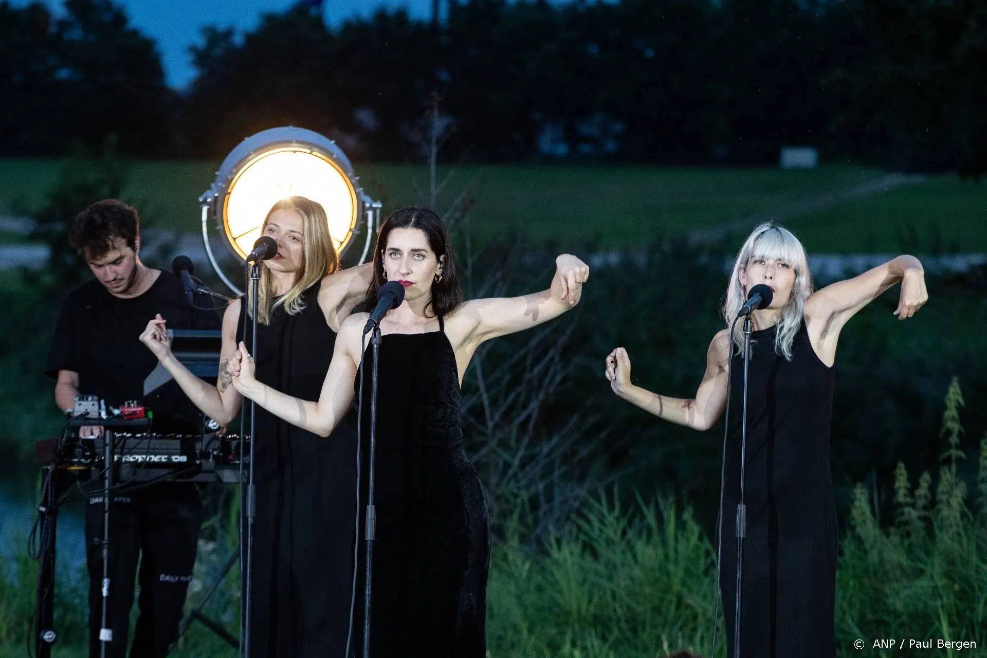 Muziekpers: Eefje de Visser maakte beste album van 2020