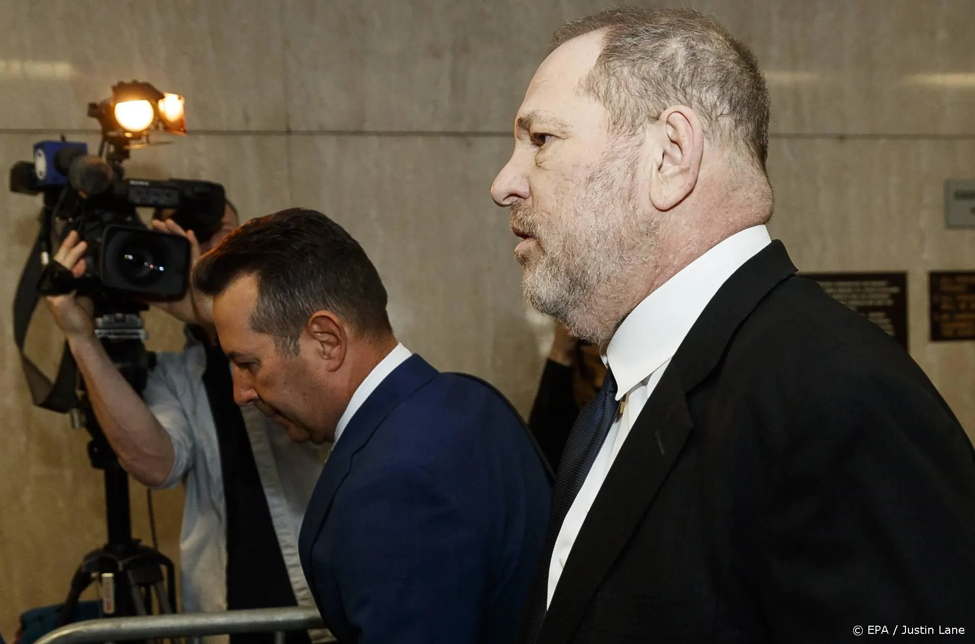 Harvey Weinstein klaagt voormalig advocaat aan