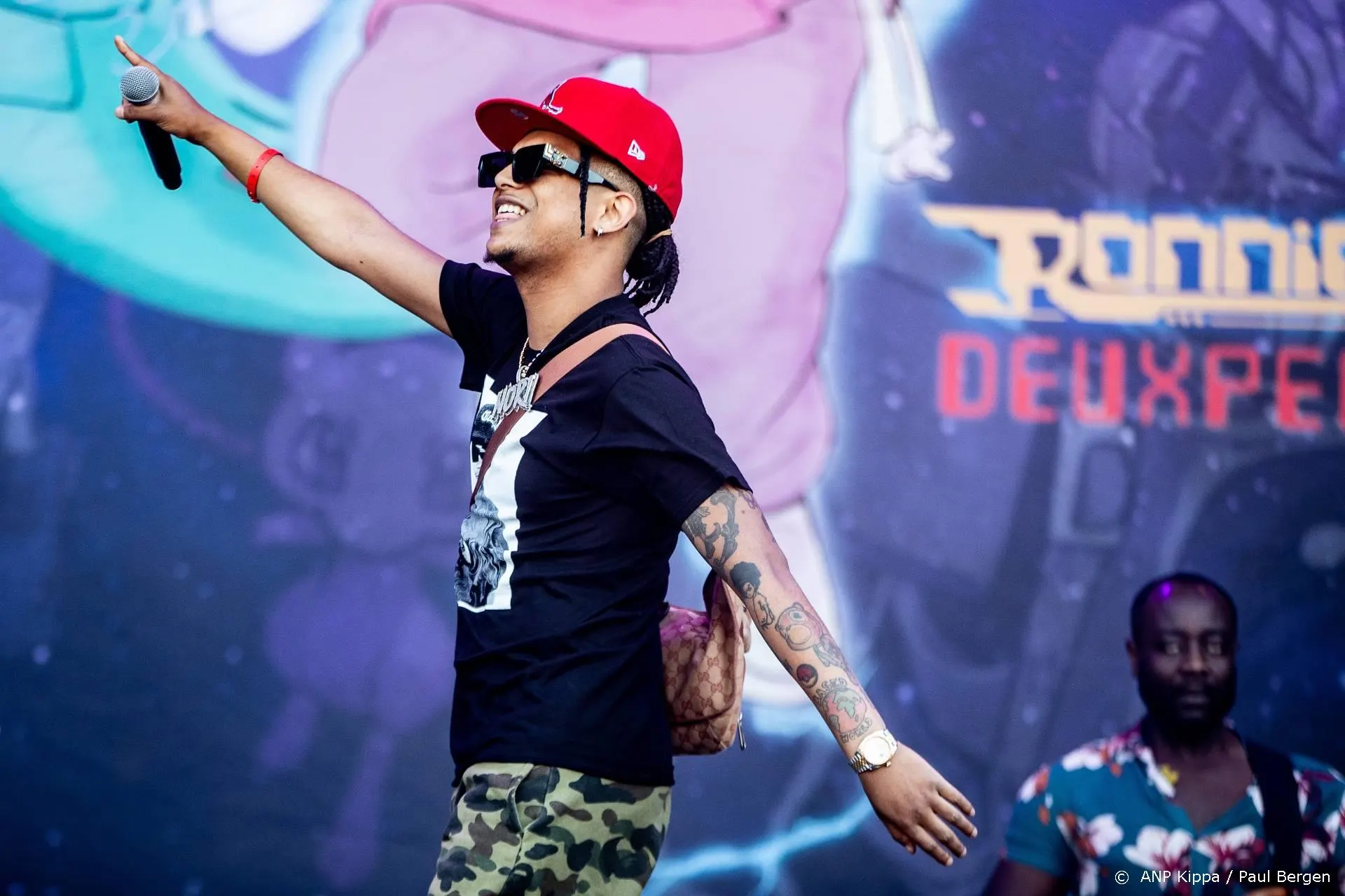 Ronnie Flex voelde zich 'bedrogen' door Top Notch over contract