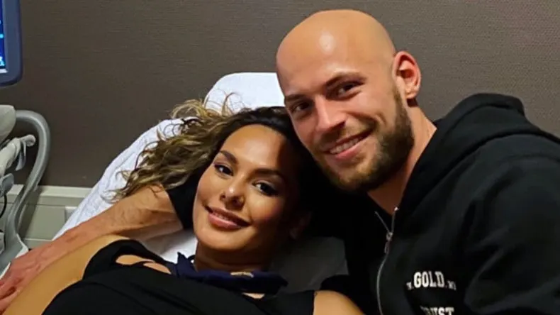 Utopia-Rowena opnieuw in verwachting