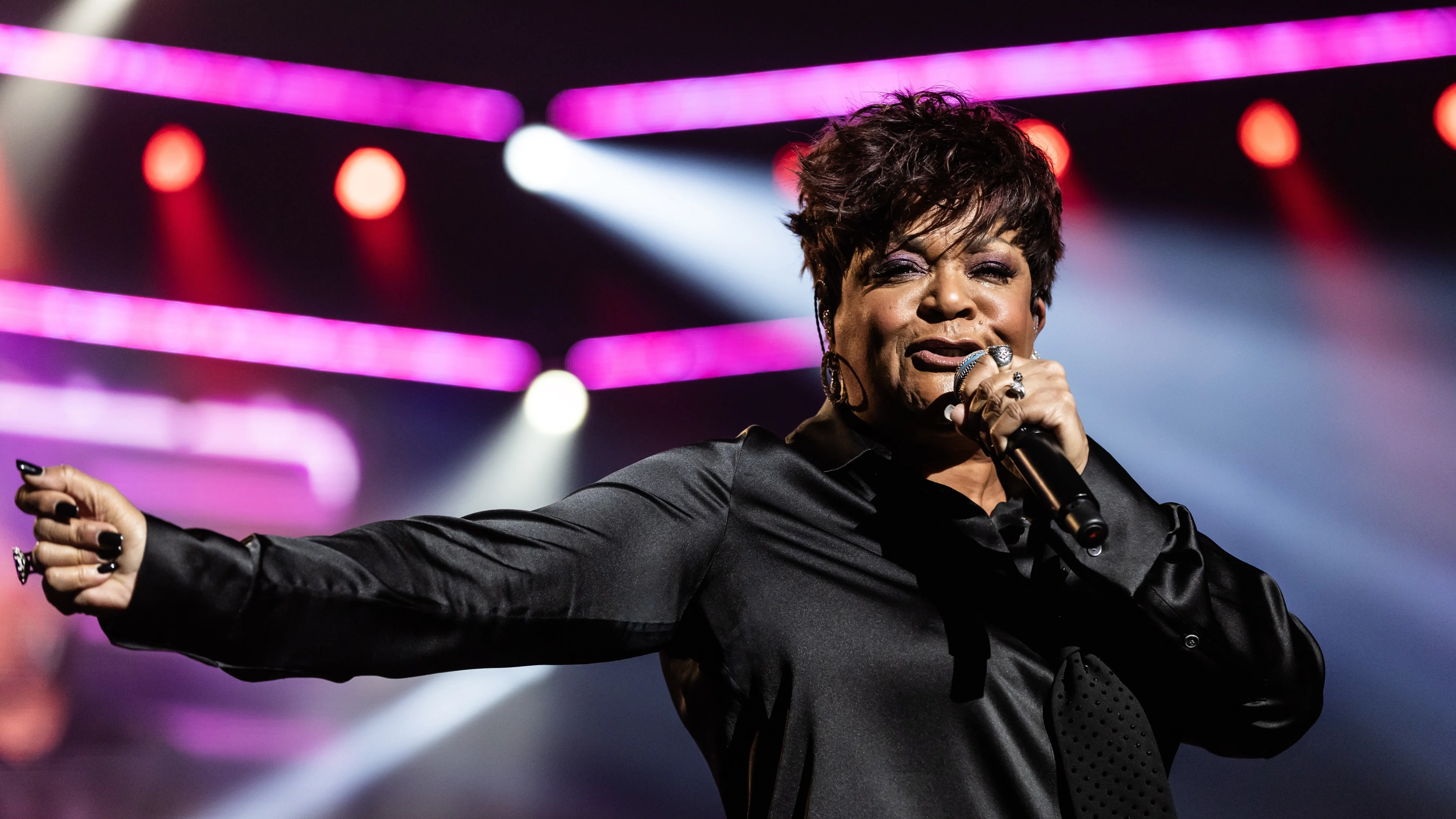 ZIEN: Gigantische transformatie voor Ruth Jacott