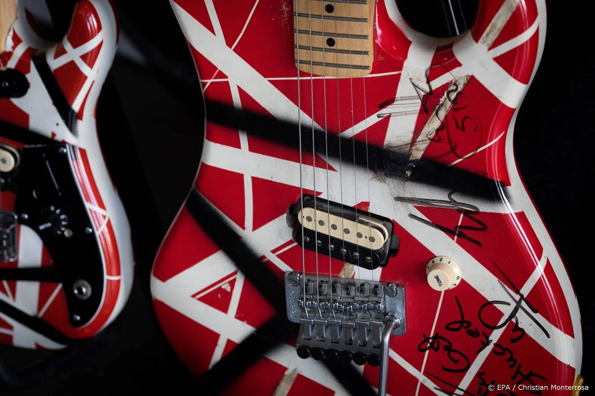 Gitaren Eddie Van Halen leveren tonnen op