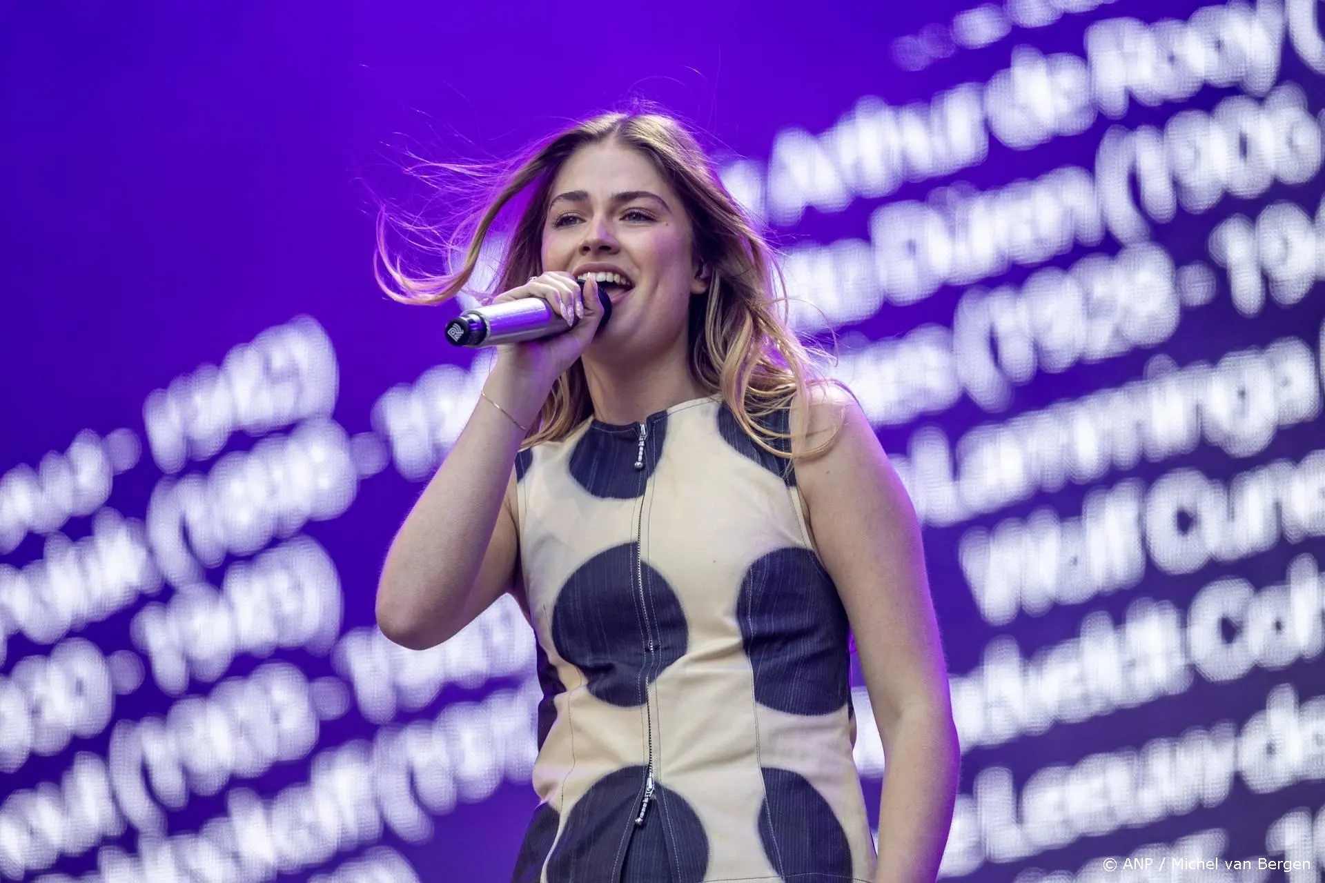 Waanzinnige mijlpaal voor Roxy Dekker