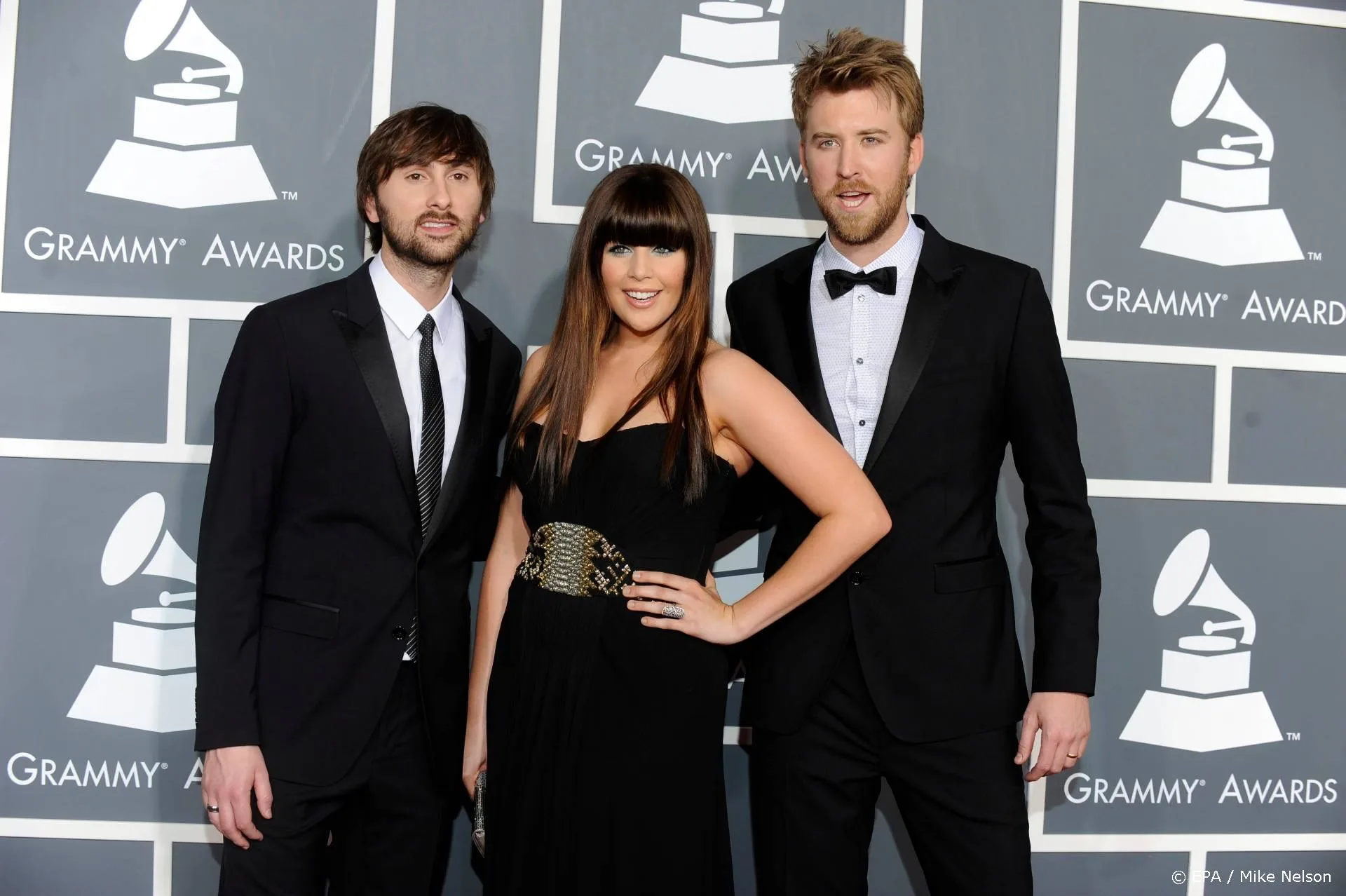 Lady A haakt af voor Country Music Awards