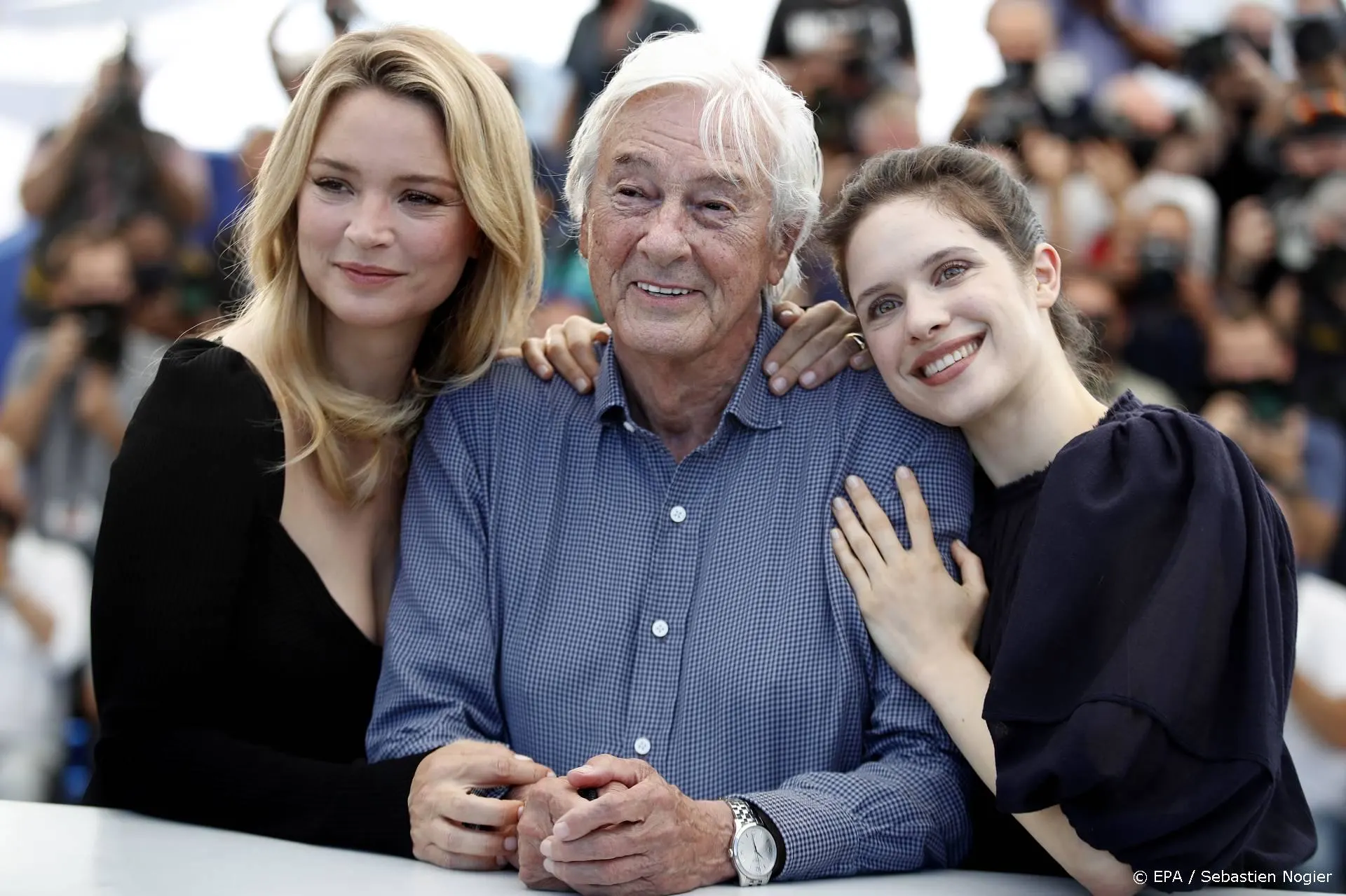 Katholieken in New York protesteren tegen nonnenfilm Verhoeven