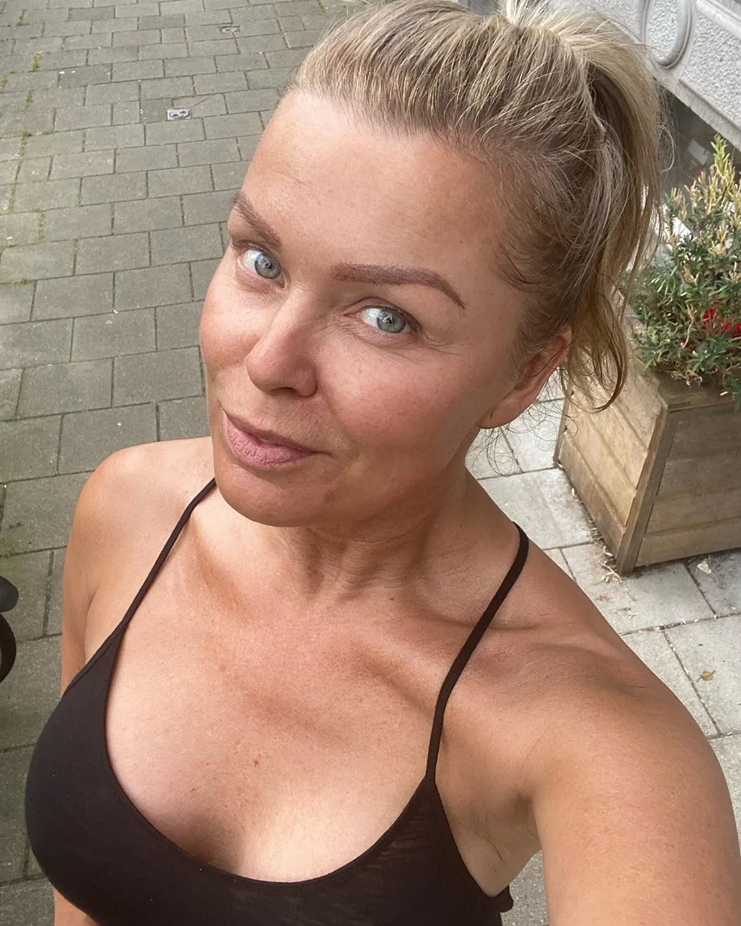 Bridget gespot op datingapp na Hazes-debacle