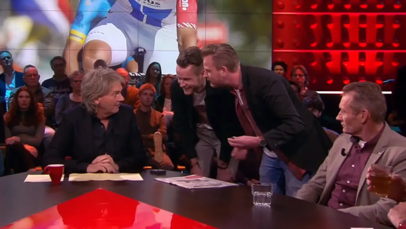 Uitzending DWDD verstoord door brutale Youtubers