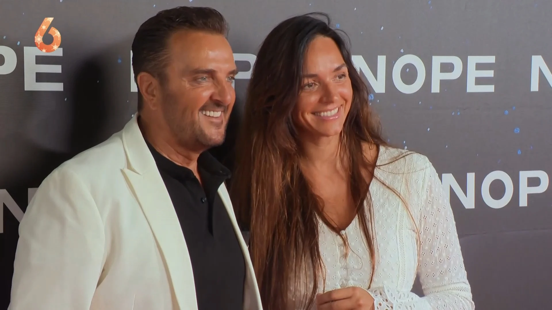 De 58-jarige Mick Harren verwacht baby met 28-jarige vriendin