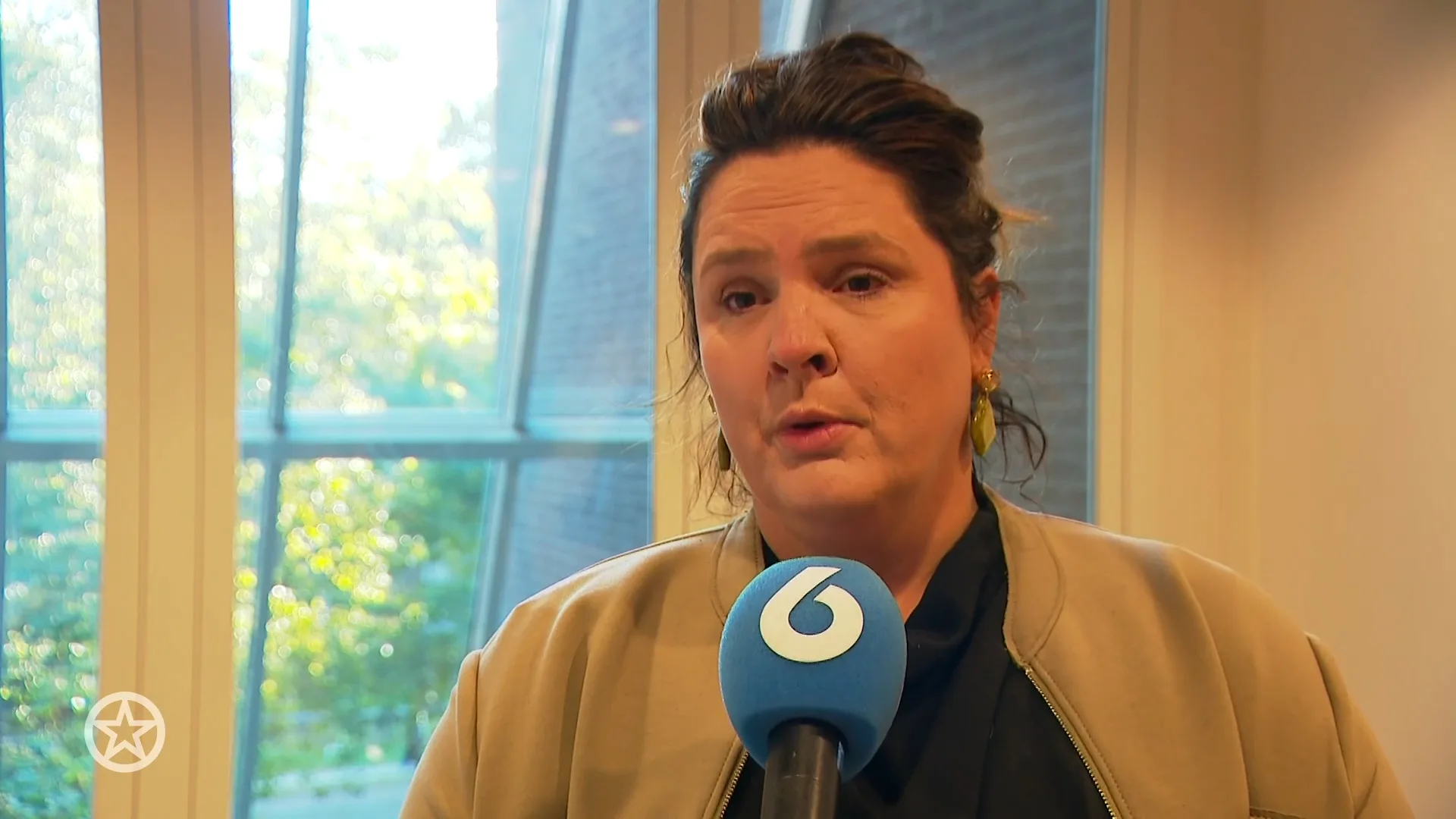 Acteur Bas Muijs niet aanwezig bij rechtszaak mishandeling