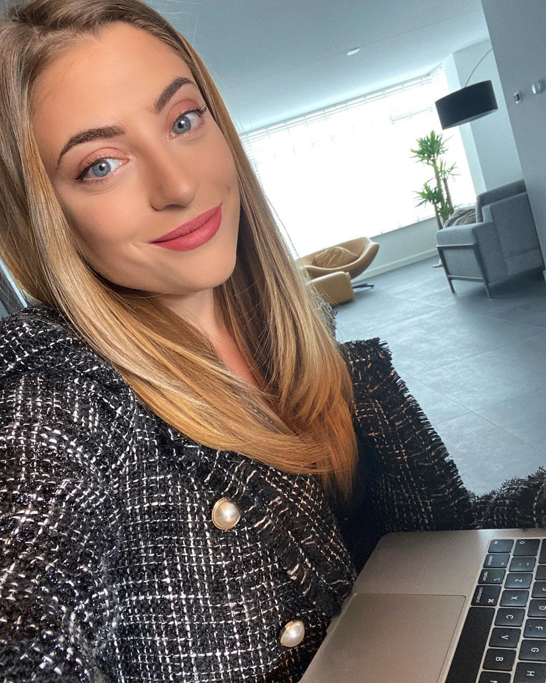 ZIEN: OG3NE-Amy deelt verbluffende video