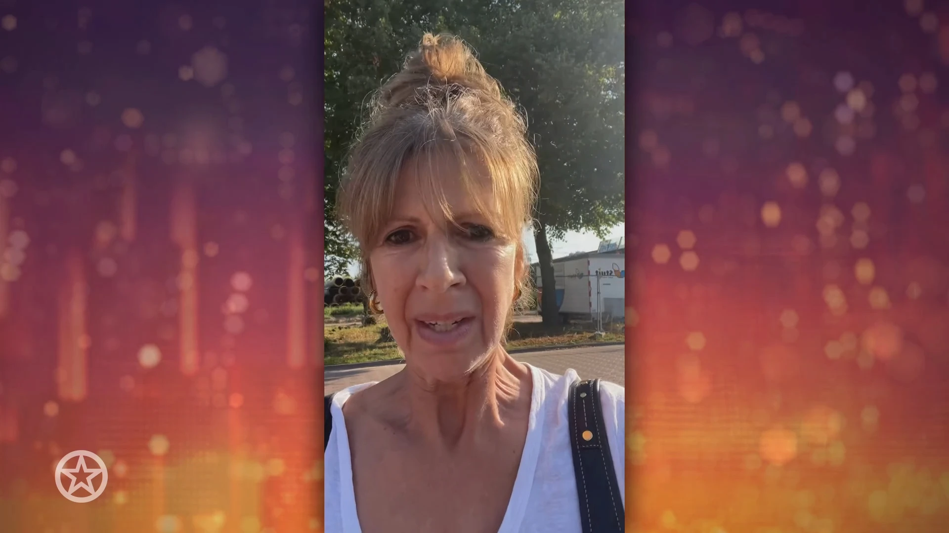 Isa Hoes heeft een bizarre confrontatie op straat.