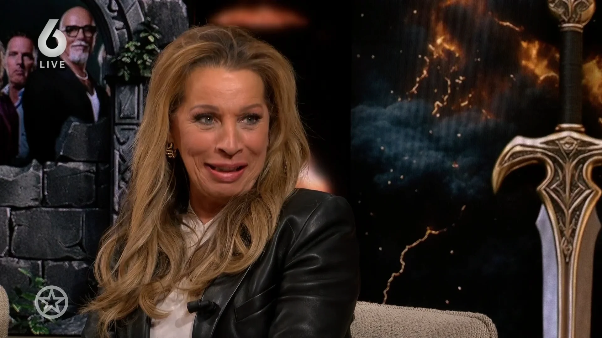 Esther verrast met onverwachte vertrek uit Het Zwaard van Damocles