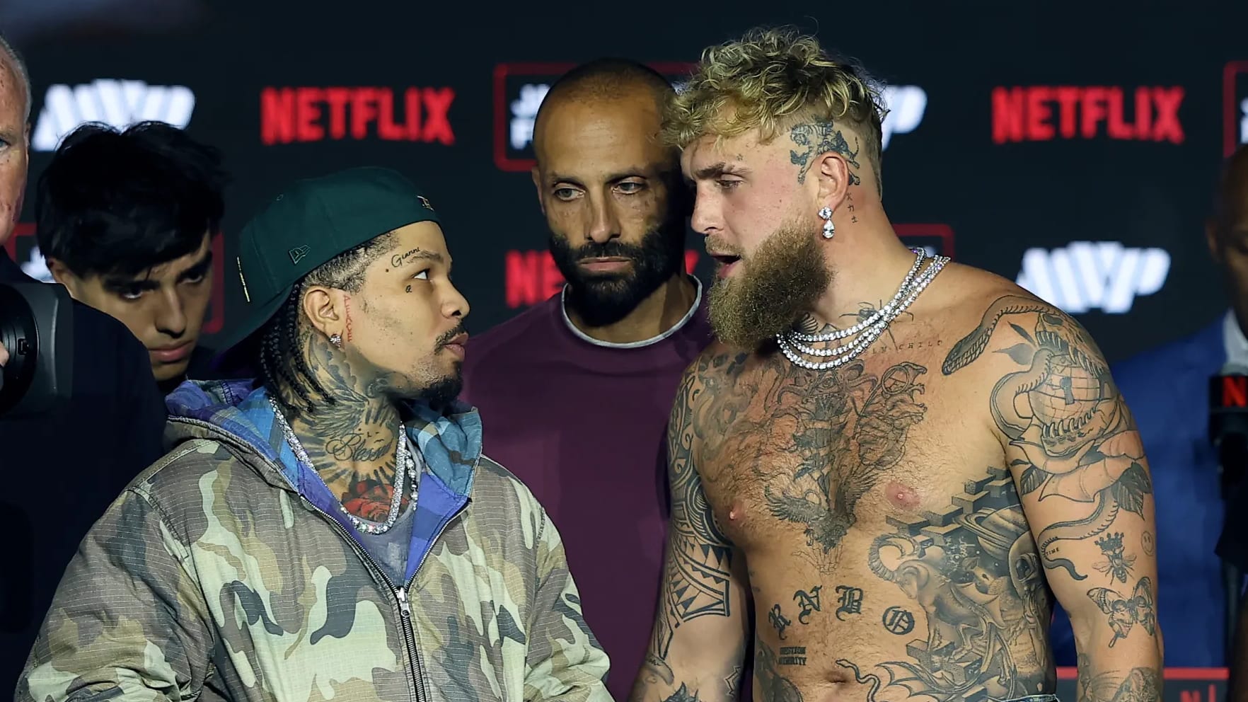 Jake Paul nagelt bokstegenstander aan schandpaal: 'Vuilnis'