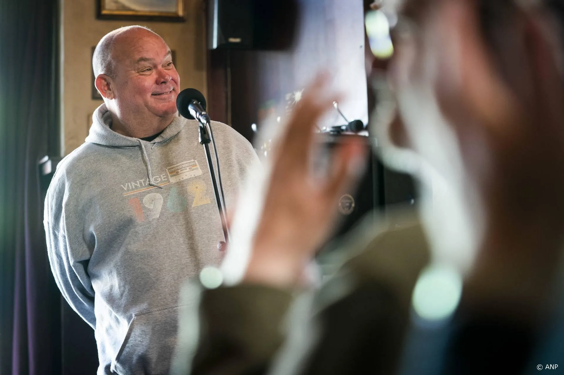 Paul de Leeuw baalt van Jan Smit 