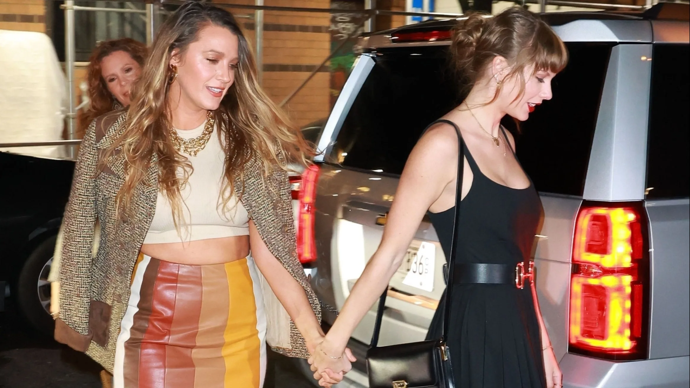 Smadelijke privé-appjes Taylor Swift en Blake Lively openbaar gemaakt