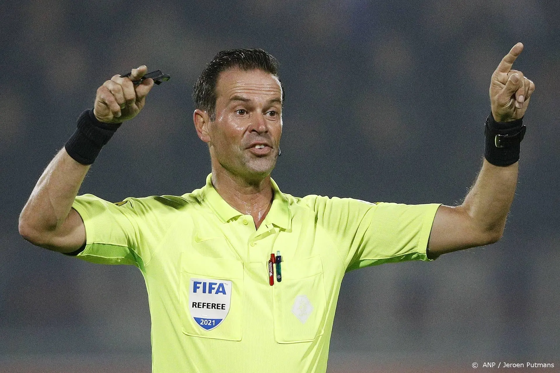Geen internationale duels voor arbiter Nijhuis na Oranjezomer