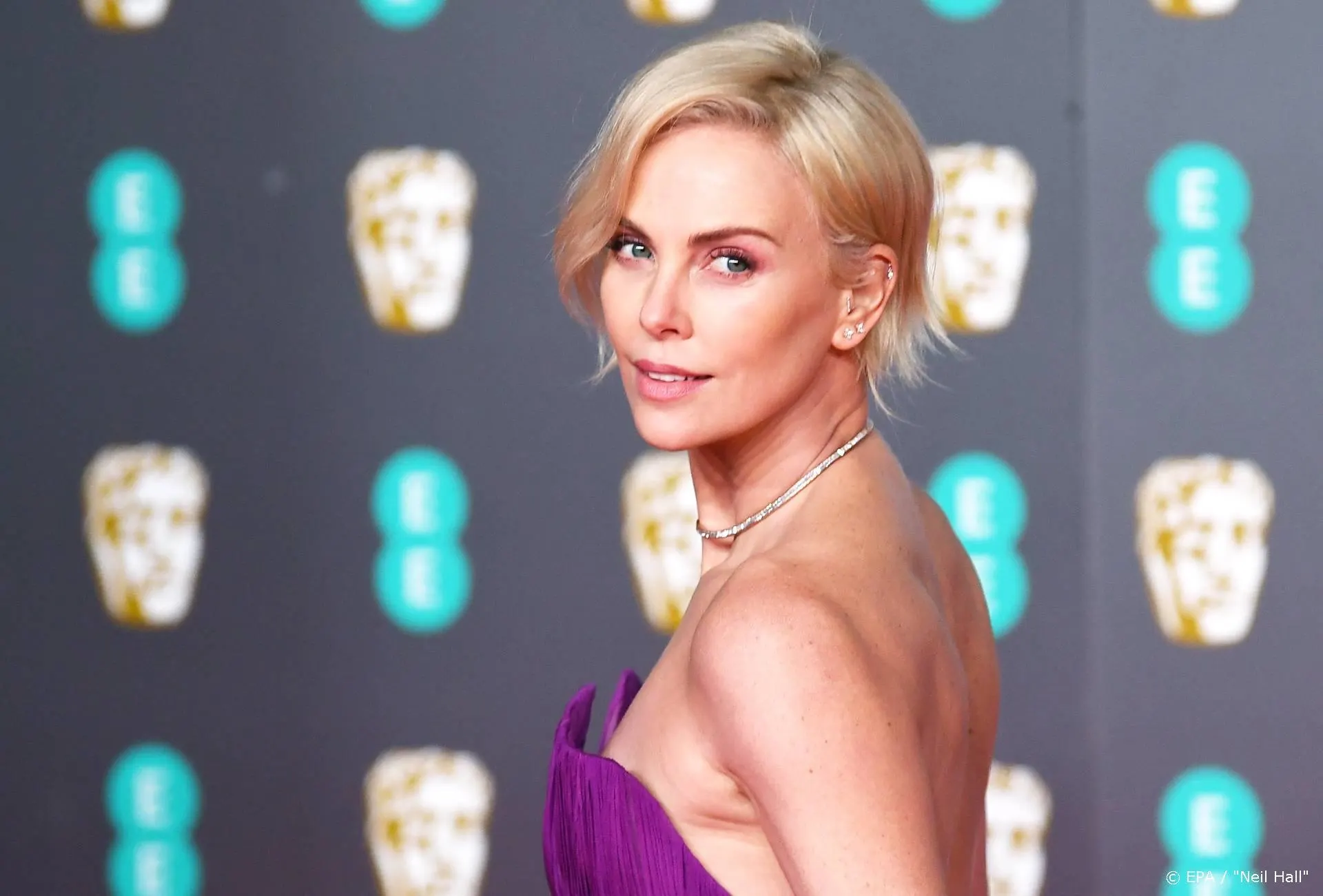 Charlize Theron staat open voor professioneel worstelgevecht