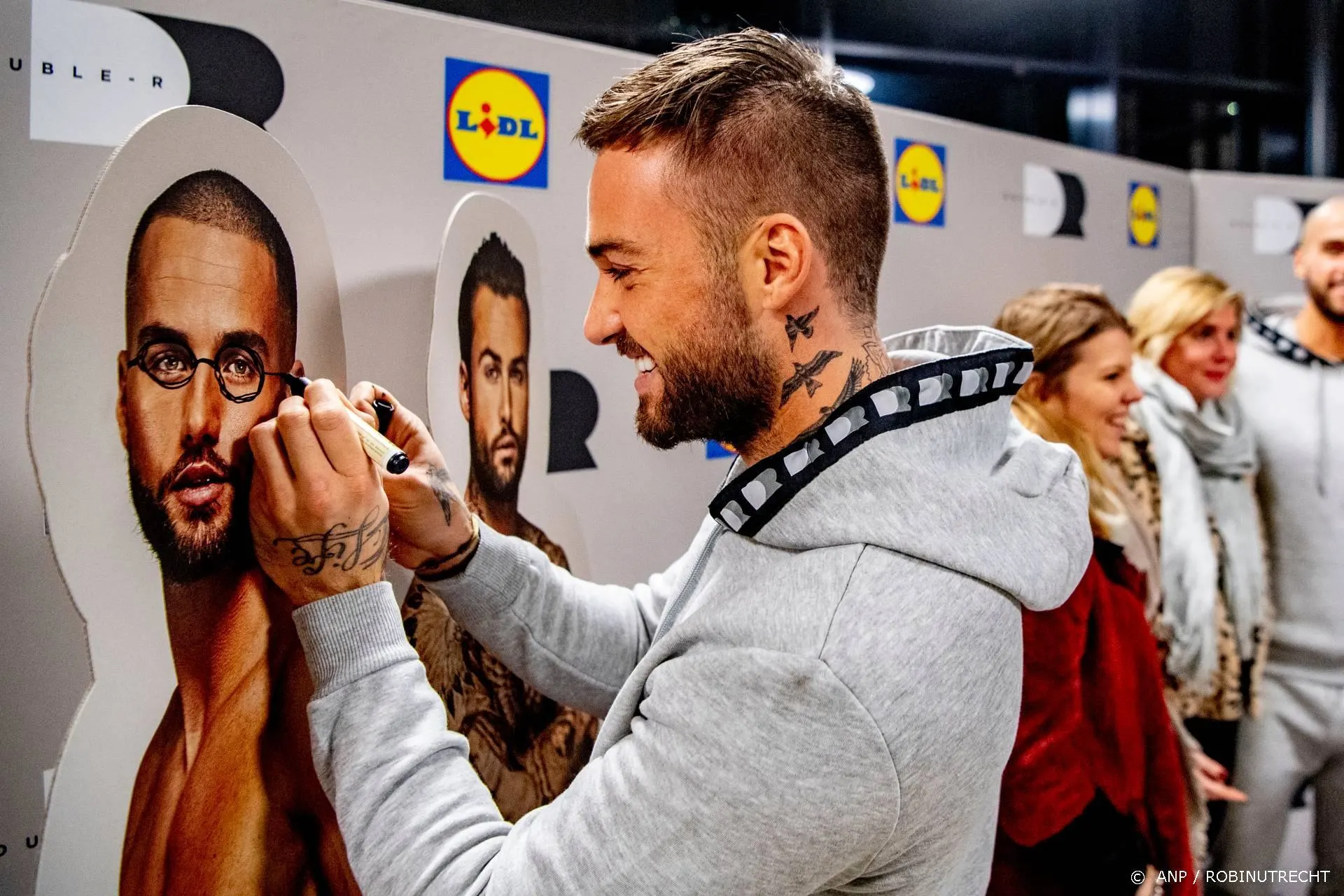 Tandartsenclub: Dave Roelvink blijft voor gebit betalen