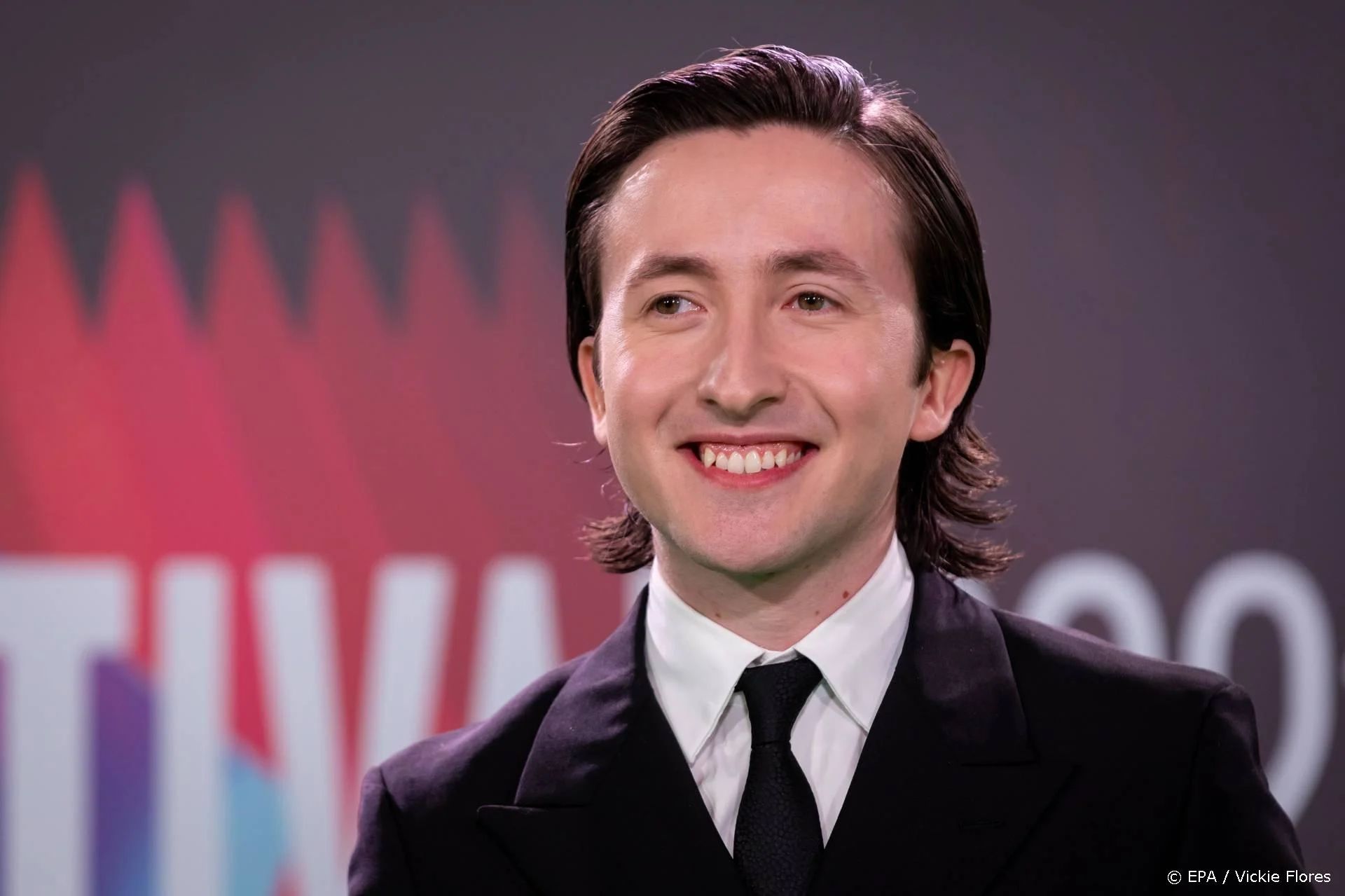 Onbekende acteurs gecast als The Beatles in film over manager