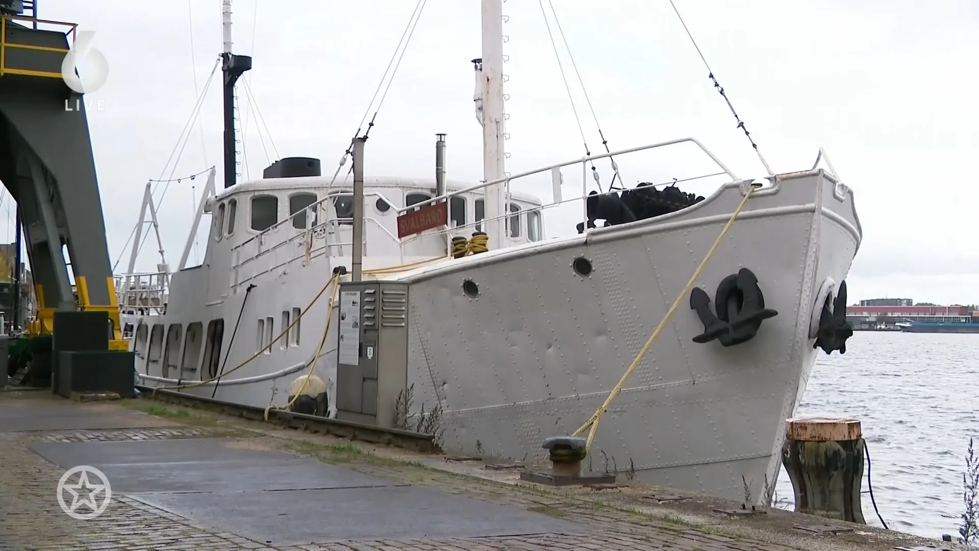 Douwe Bob verkoopt zijn geliefde boot
