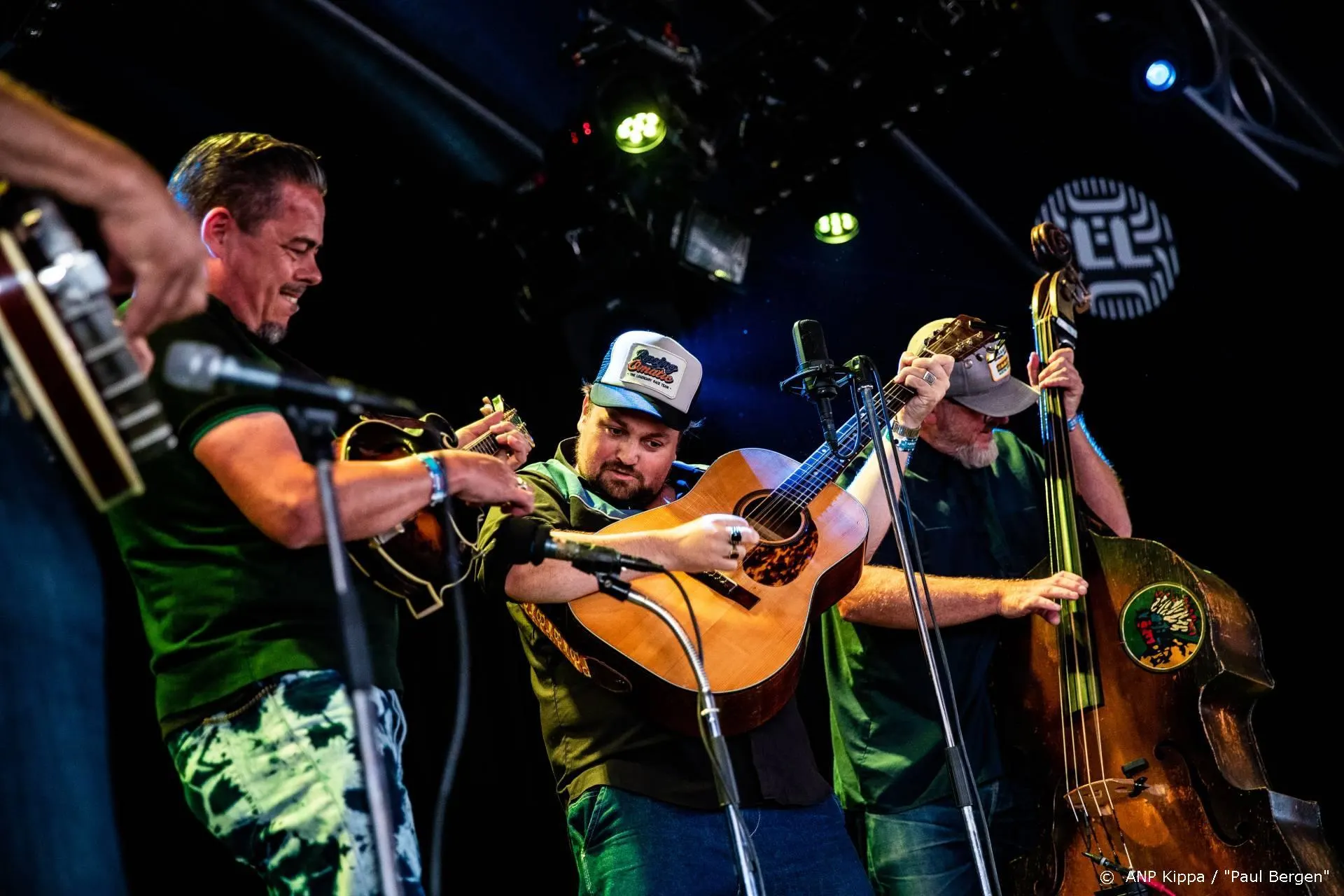 Tim Knol stelt fans intiem kerkconcert in het vooruitzicht