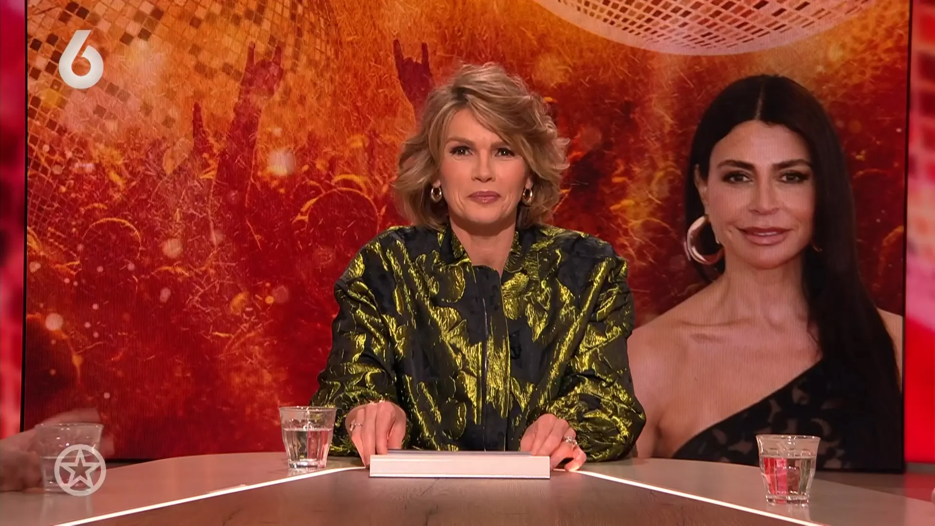 Olcay Gulsen geeft lapdance aan wereldberoemde dj in de club